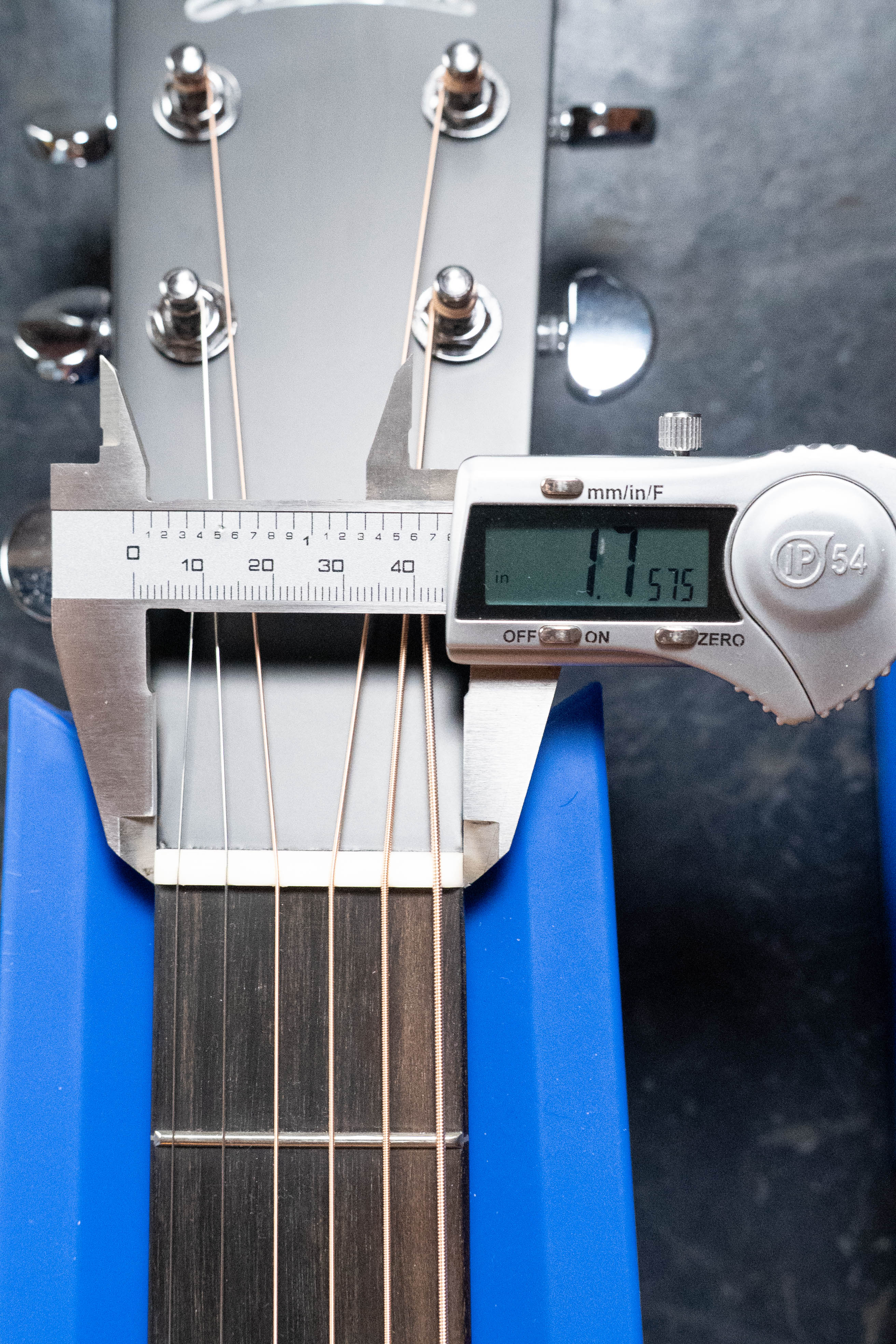 Eastman AC222LCE Sitka/Ovangkol *Left-Handed* Grand Auditorium Guitar w/Fishman Pickup #9827