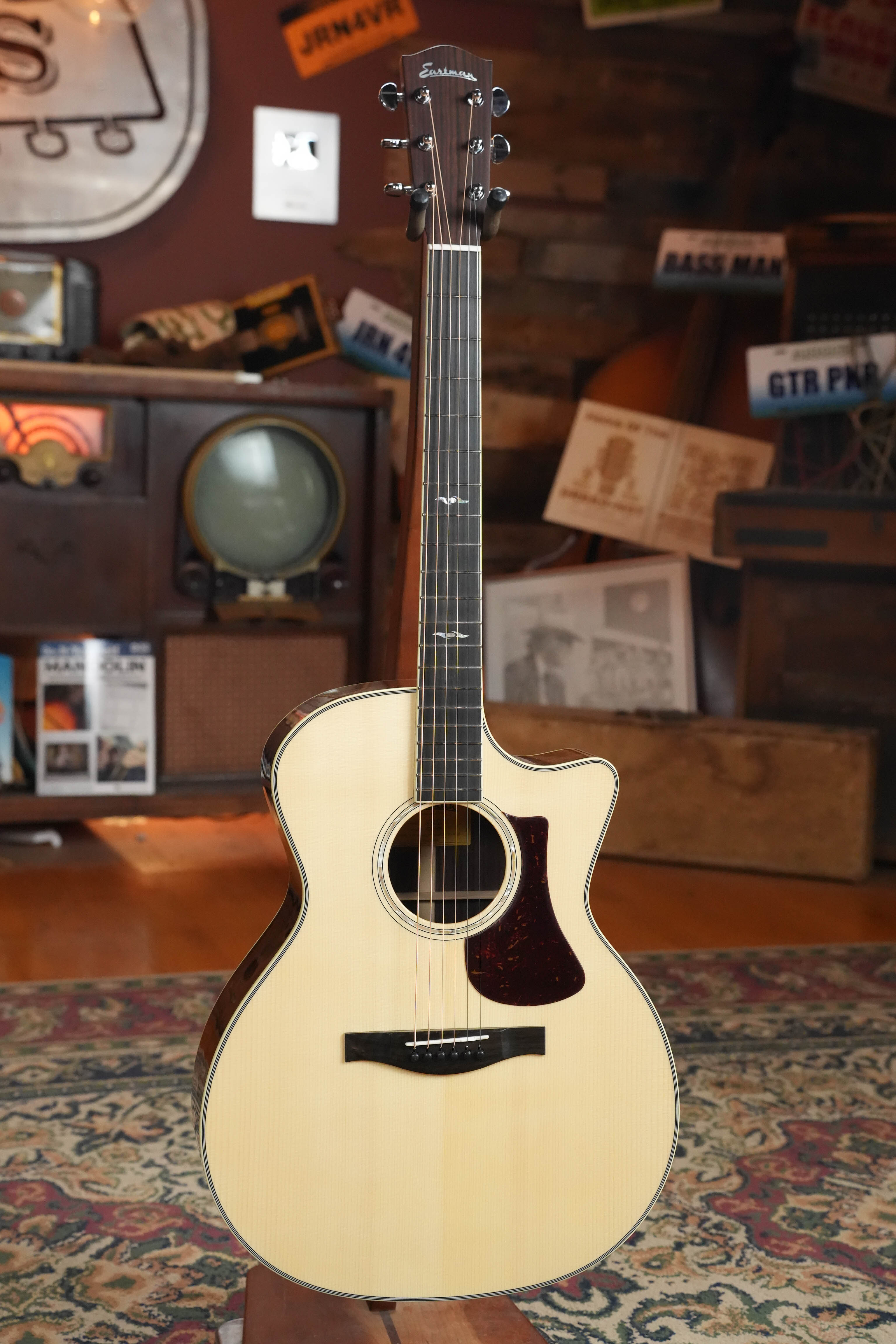 Eastman AC422CE Natural Gloss Grand Auditorium Acoustic Guitar w/ Electronics #0081
