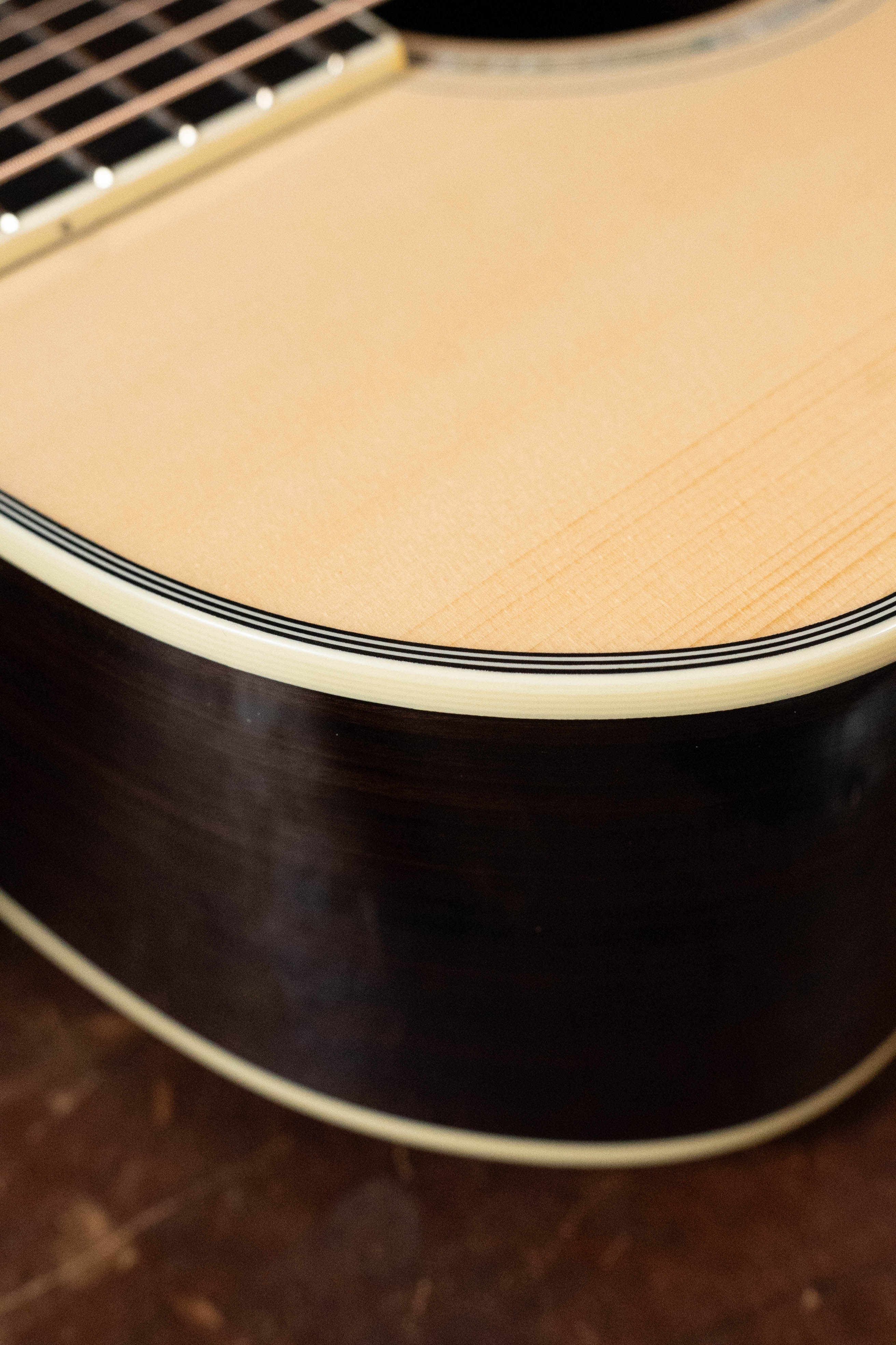 Eastman AC422CE Sitka/Rosewood Cutaway Grand Auditorium Guitar w/LR Baggs Pickup #9843