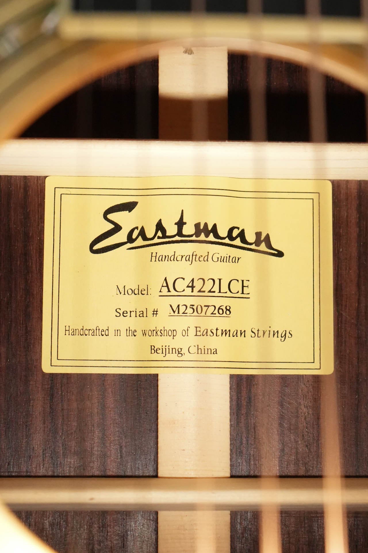 Eastman AC422LCE Left-Handed Sitka/Rosewood Grand Auditorium Guitar w/LR Baggs Pickup #7268
