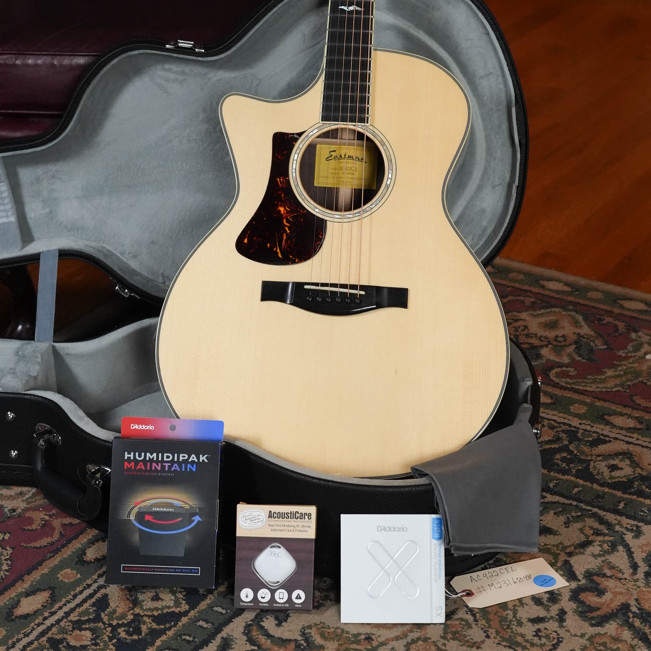 Eastman AC422LCE Sitka/Rosewood Left-Handed Cutaway Grand Auditorium Guitar w/LR Baggs Pickup #6040