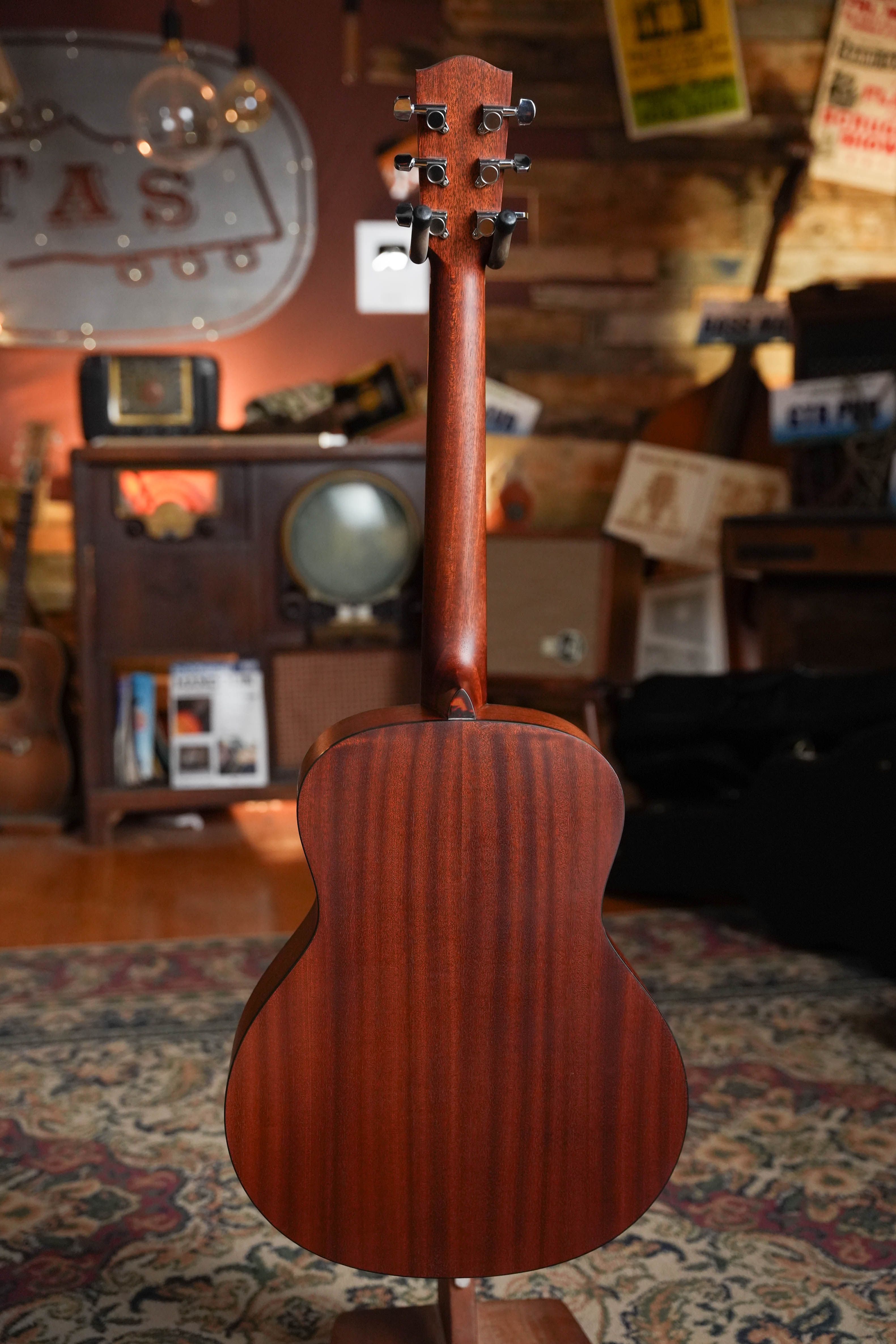 Eastman ACTG1-CLA Classic Finish Travel Guitar #3032