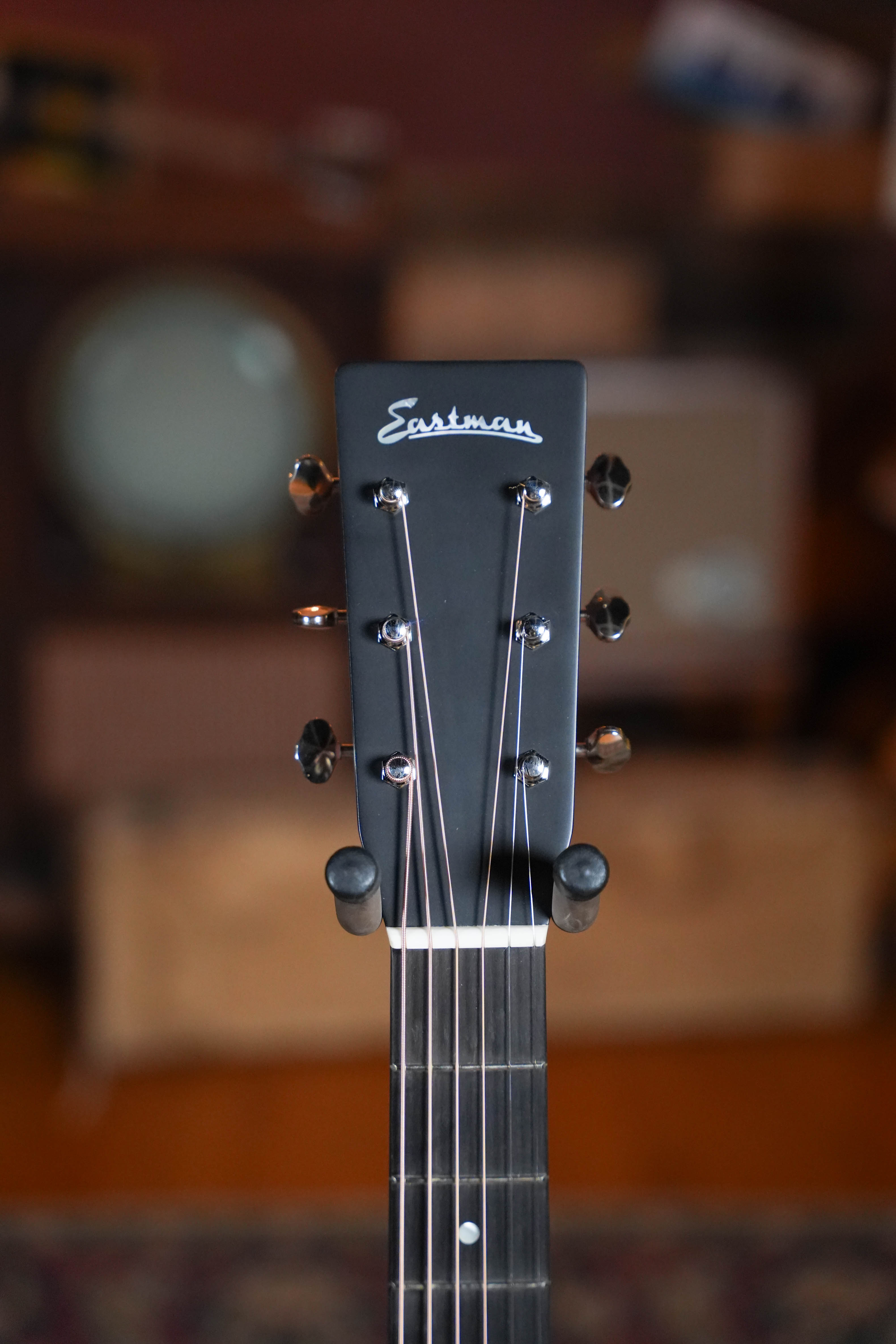 Eastman E10D-TC-SB Sunburst Dreadnought Acoustic Guitar #4182