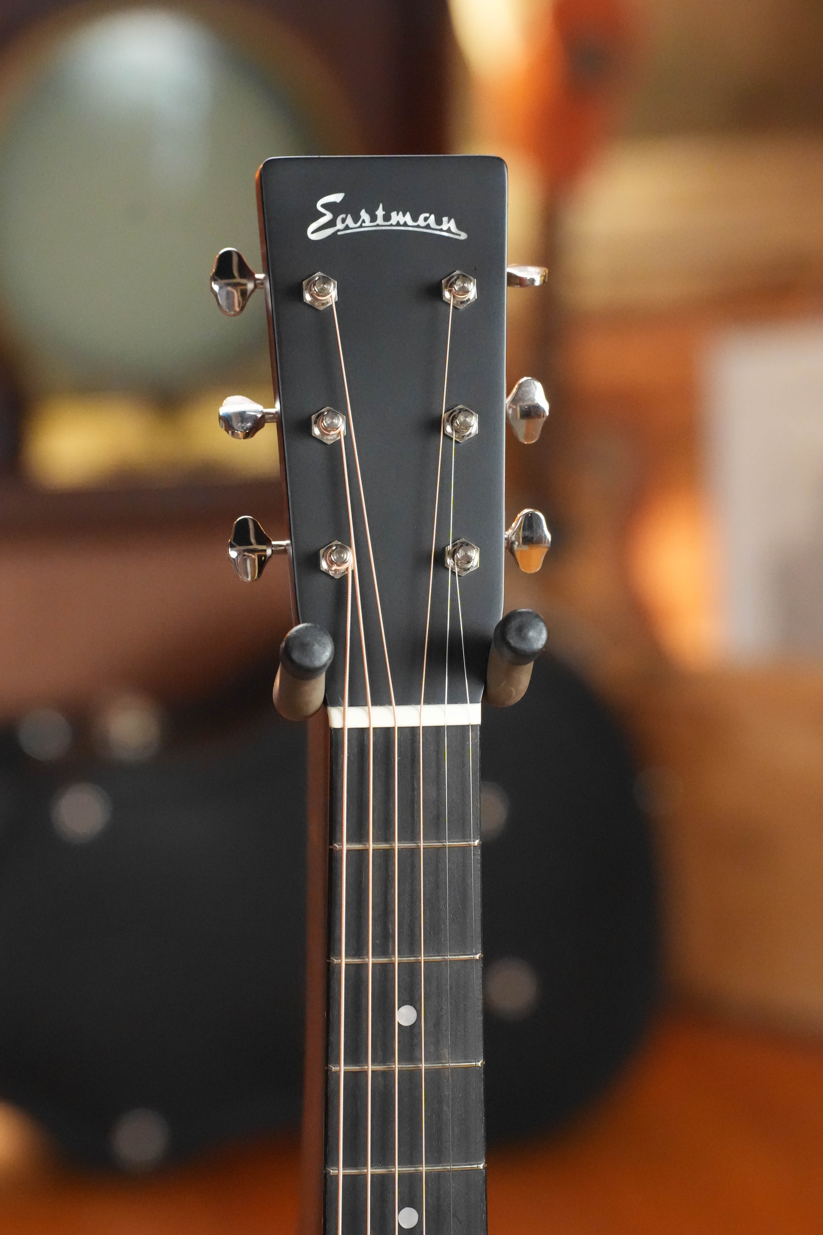 Eastman E10D-TC-SB Thermo-Cured Adirondack/Mahogany Sunburst Dreadnought Acoustic Guitar #6445