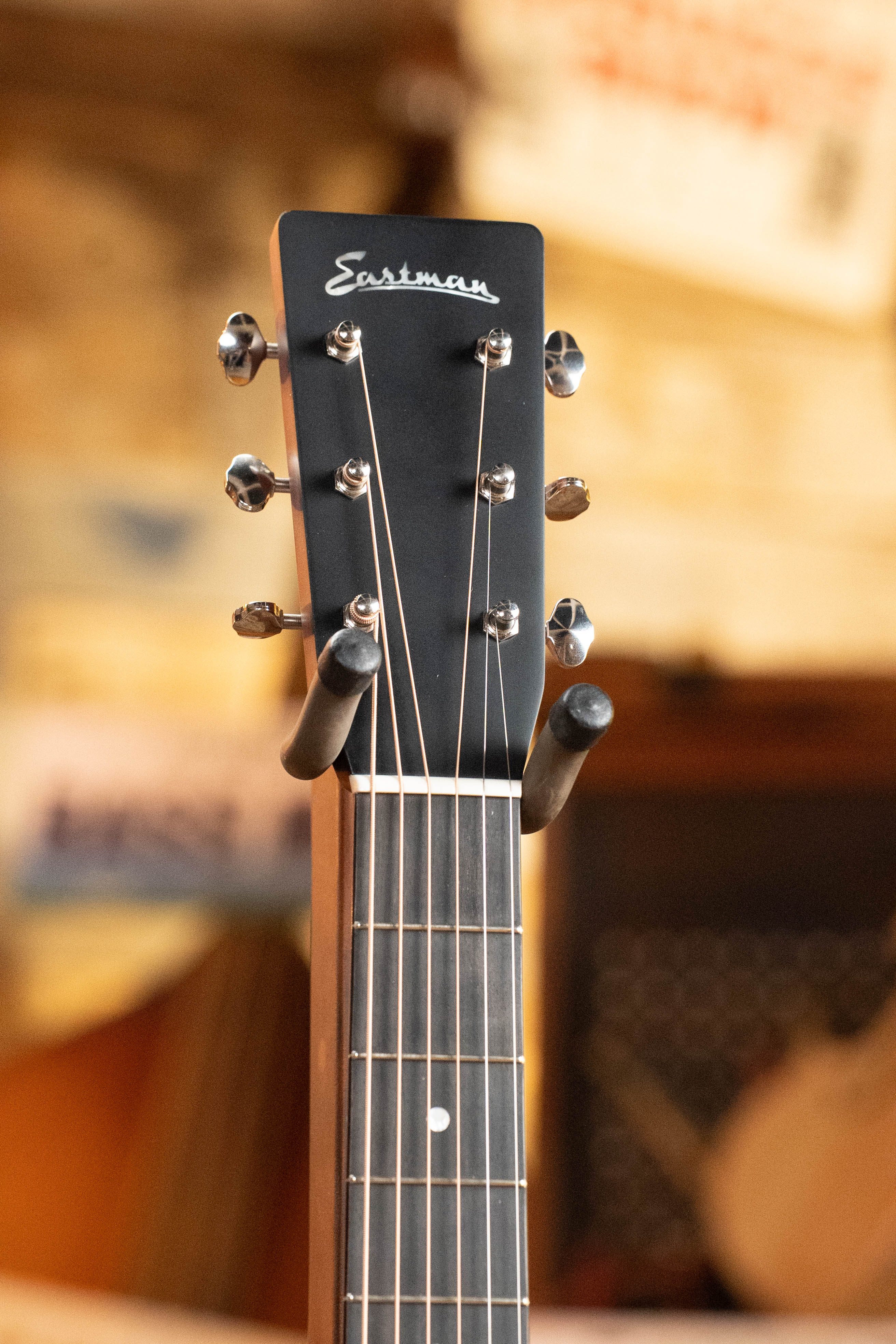 Eastman E10D-TC Thermo-Cured Adirondack/Mahogany Dreadnought Acoustic Guitar #7309