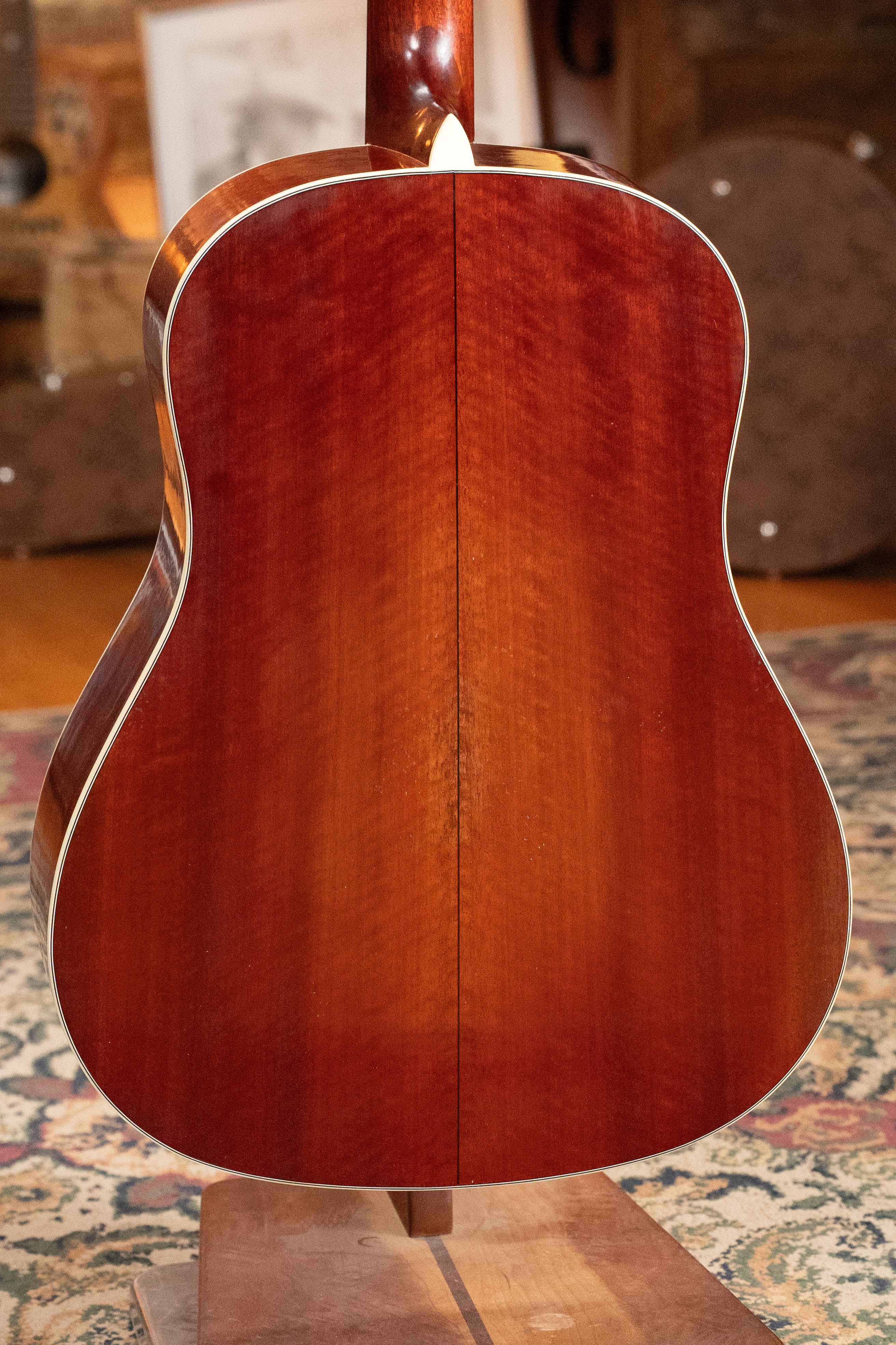 Eastman E10SS/V Adirondack/Mahogany Antique Classic Finish Slope Shoulder Dreadnought Acoustic Guitar #0363