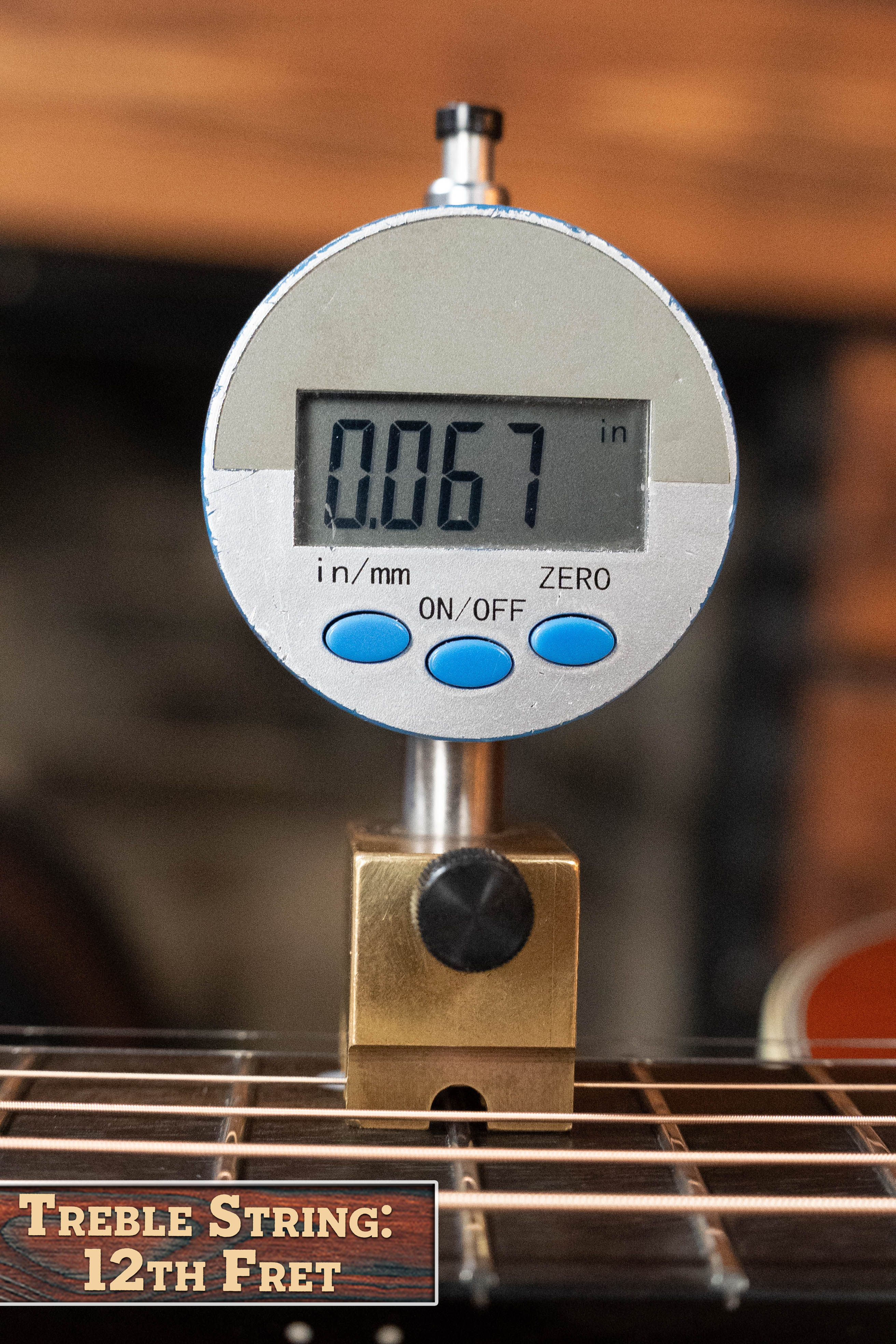 Eastman E10SS/V Adirondack/Mahogany Antique Classic Finish Slope Shoulder Dreadnought Acoustic Guitar #0363