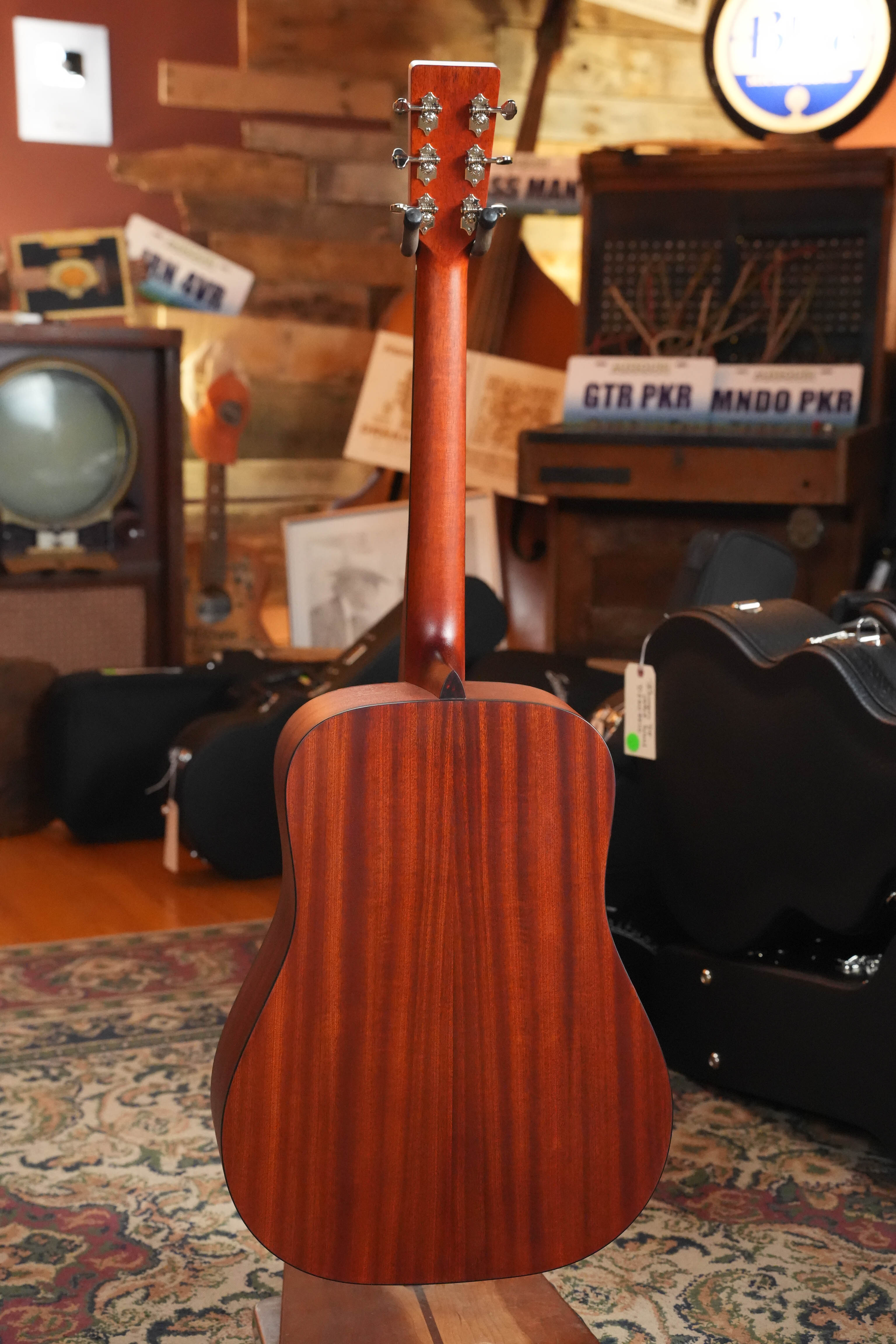 Eastman E1D-CLA Classic Finish Dreadnought Acoustic Guitar #9430