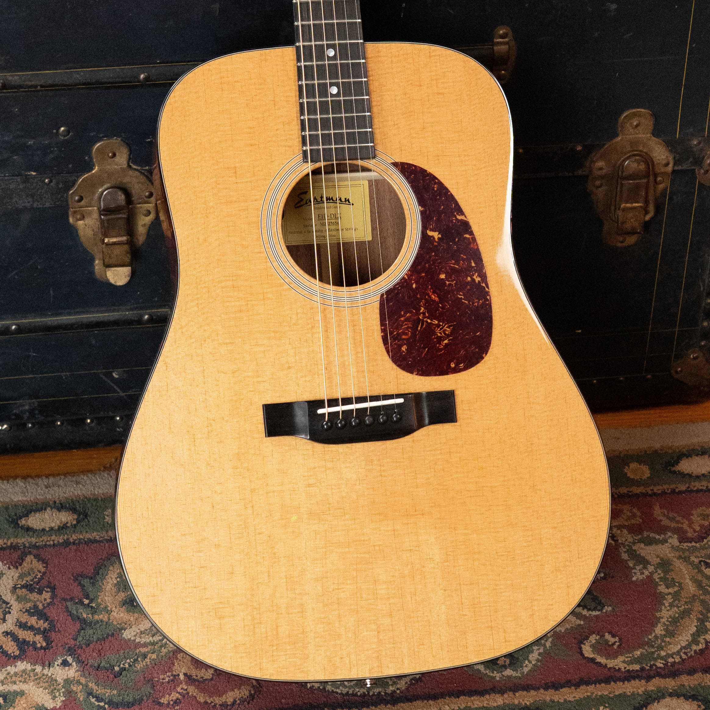 Eastman E1D-DLX Sitka/Sapele Dreadnought Guitar w/Fishman Pickup #5654