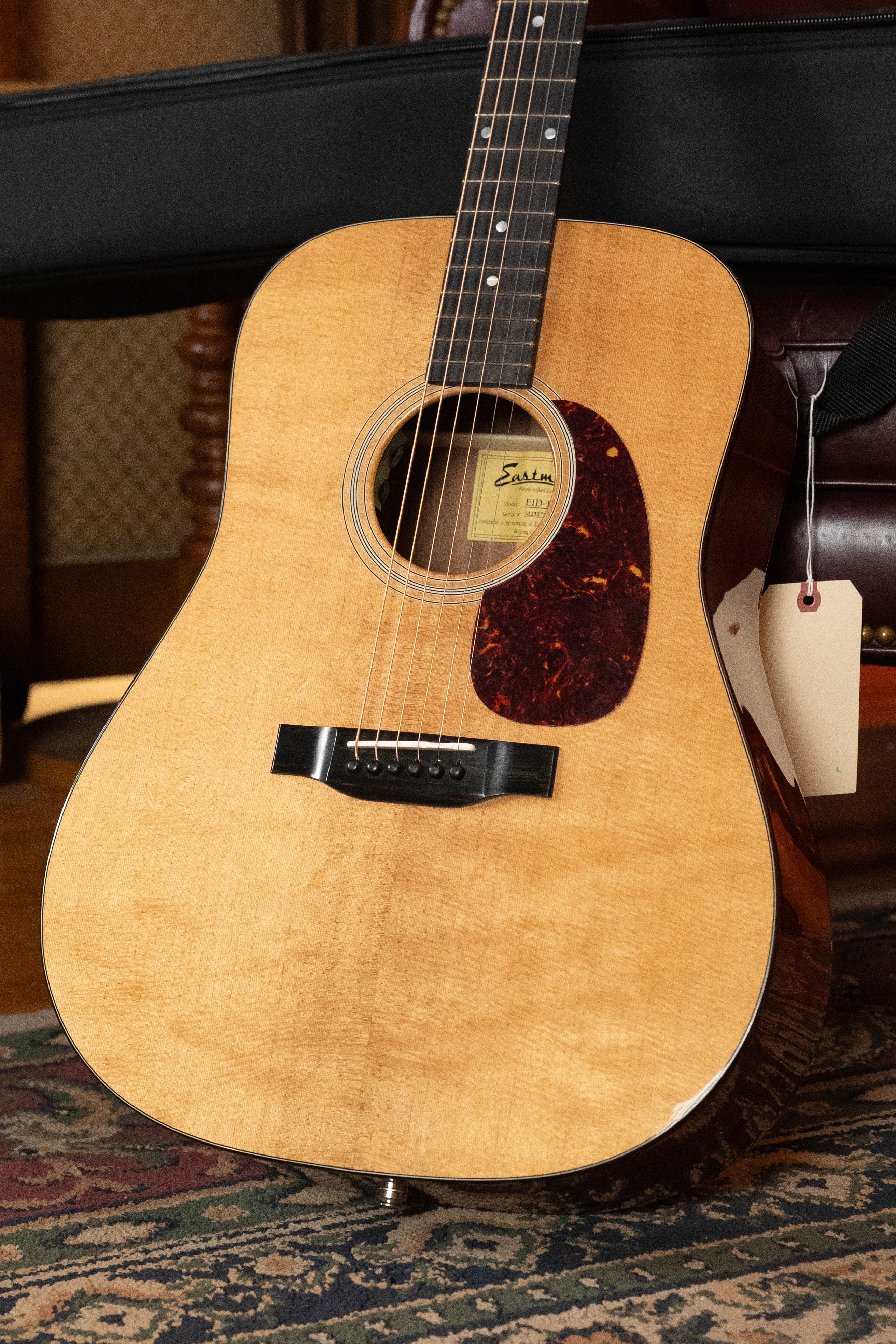 Eastman E1D-DLX Sitka/Sapele Dreadnought Guitar w/Fishman Pickup #7720