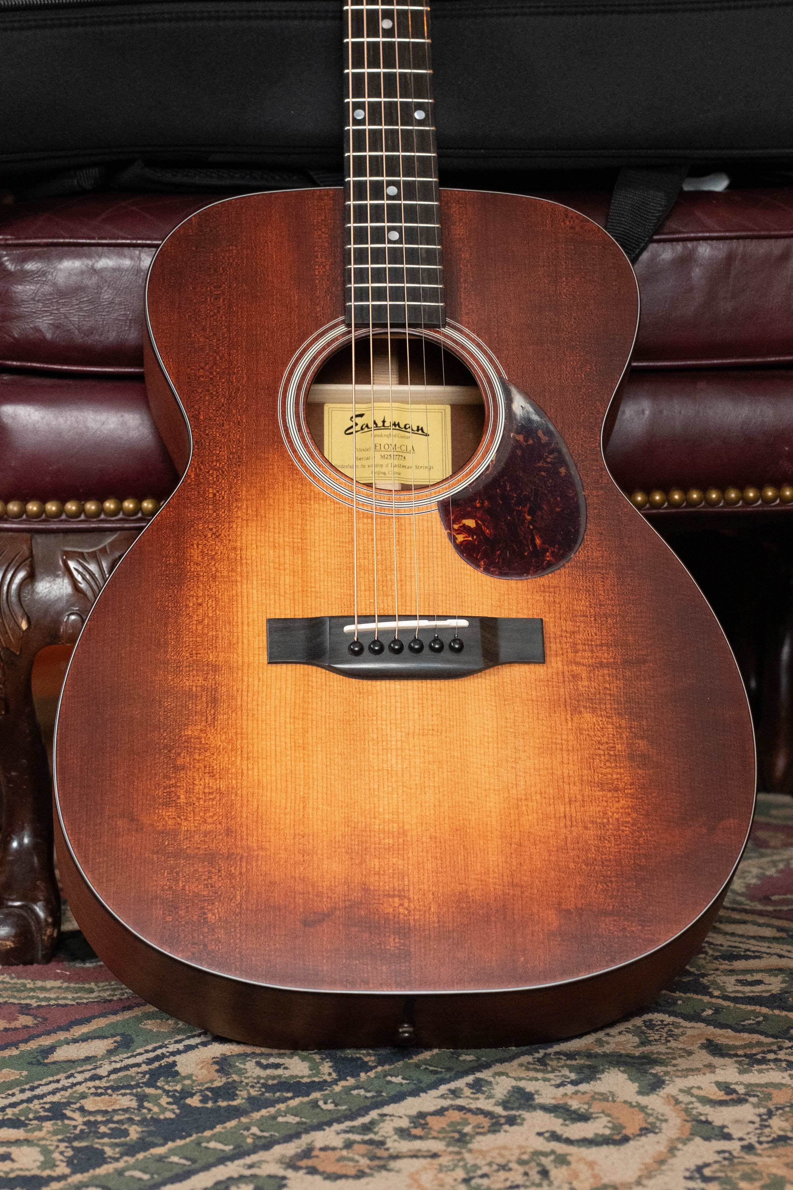Eastman E1OM-CLA All Solid Sitka/Sapele Classic Finish Orchestra Model Acoustic Guitar #7774