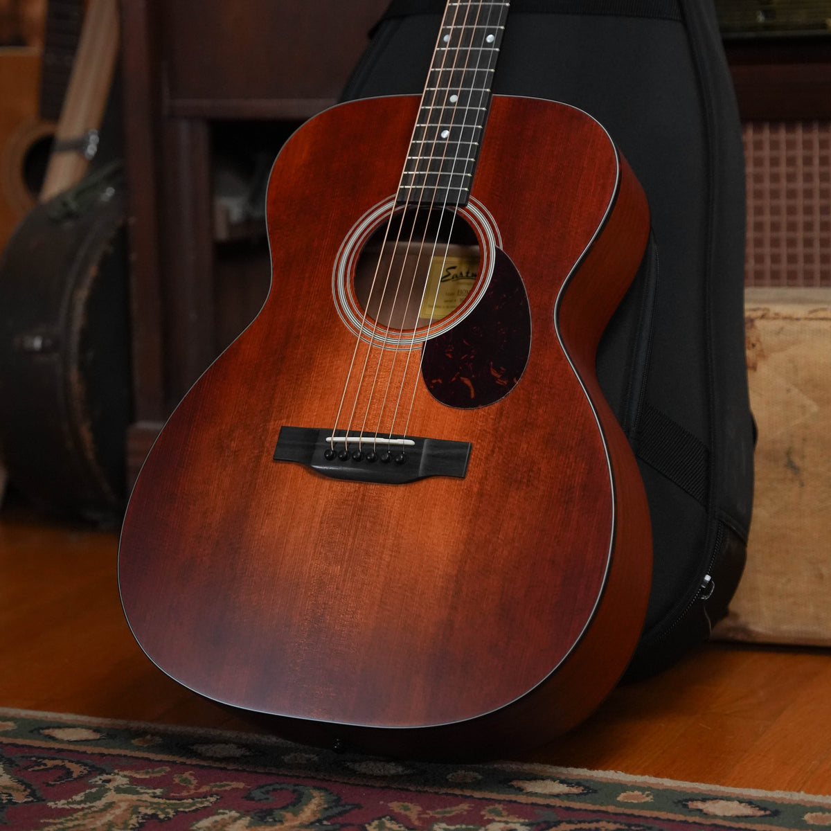 Eastman E1OM-CLA Classic Finish Orchestra Model Acoustic Guitar #1357