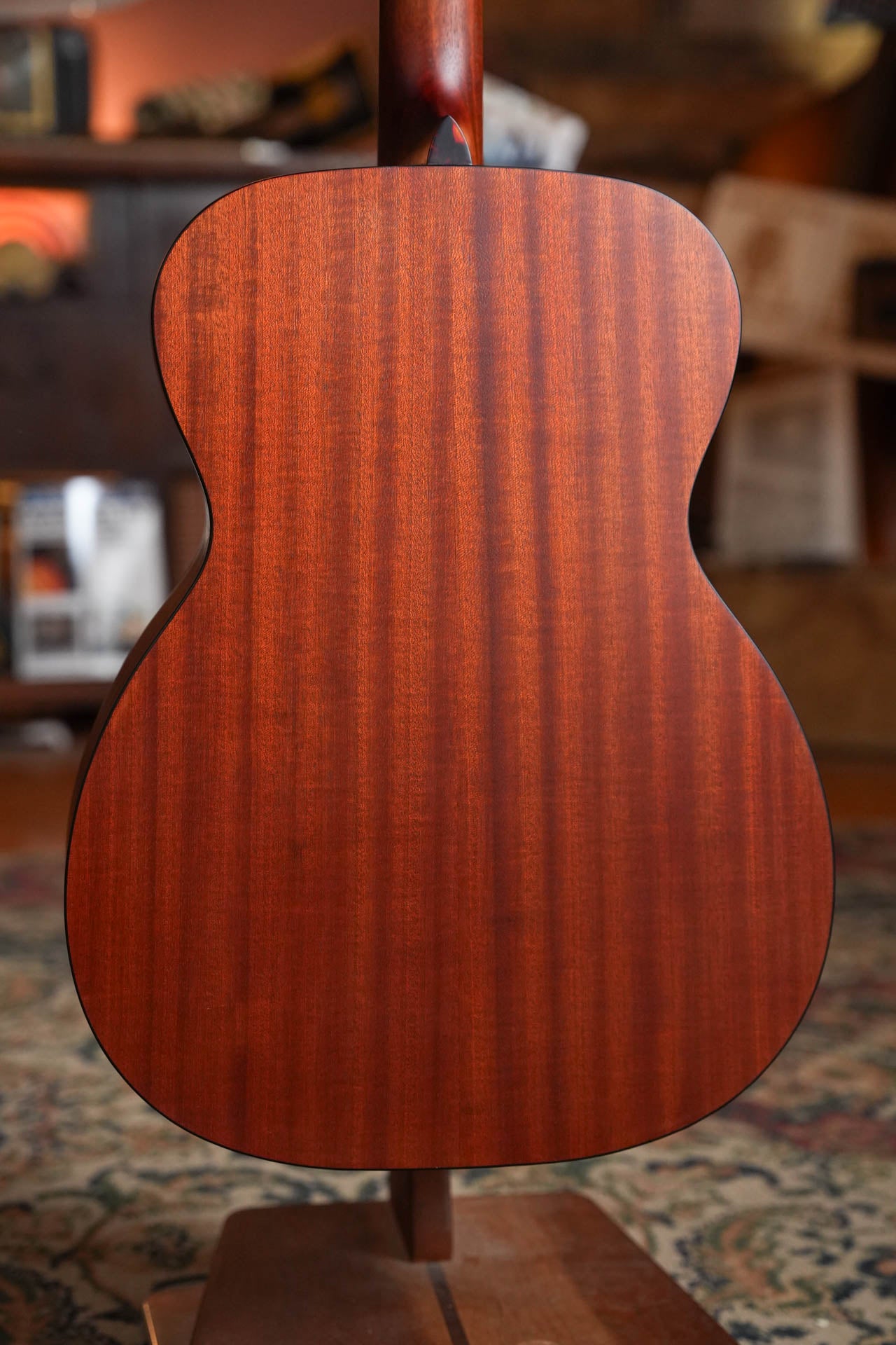 Eastman E1OM-CLA Classic Finish Orchestra Model Acoustic Guitar #5778