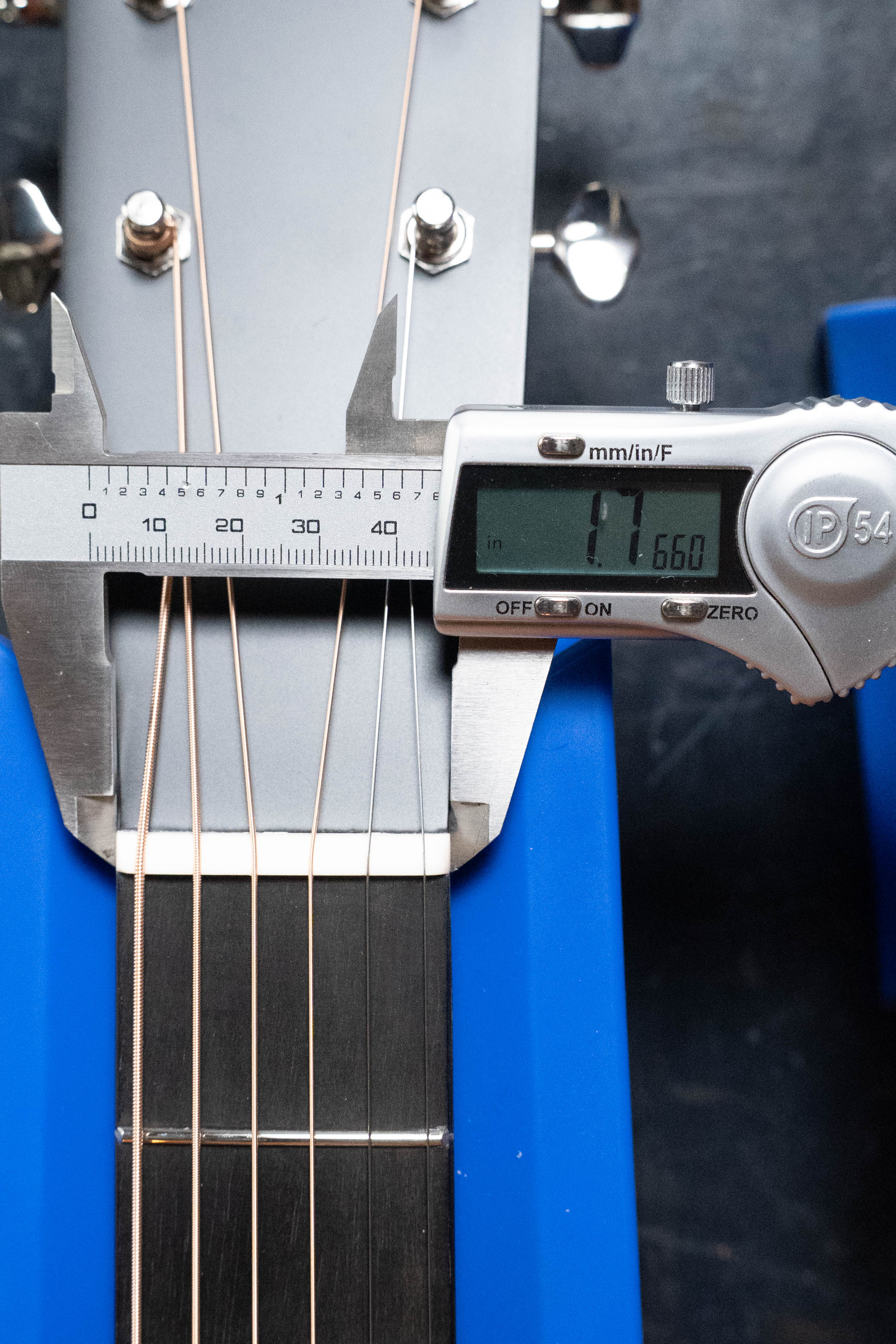 Eastman E1OM All Solid Sitka/Sapele Orchestra Model Acoustic Guitar #8717