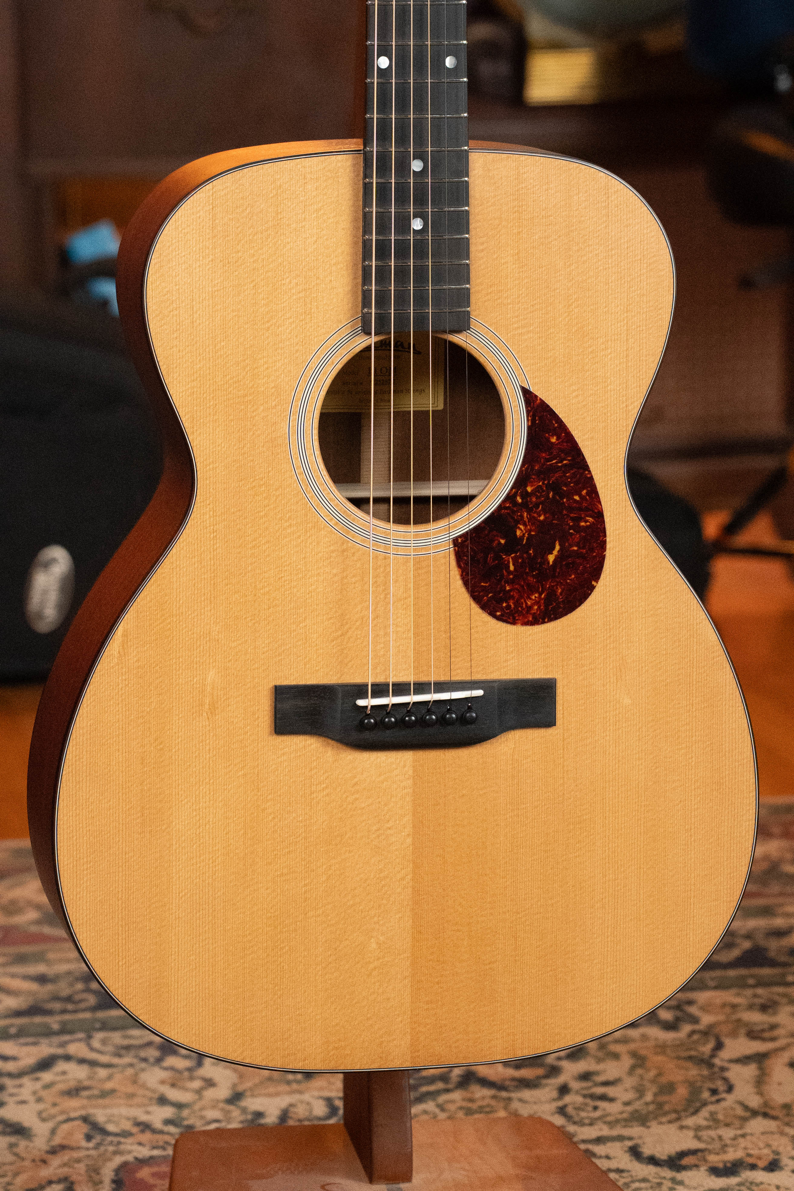 Eastman E1OM All Solid Sitka/Sapele Orchestra Model Acoustic Guitar #8717