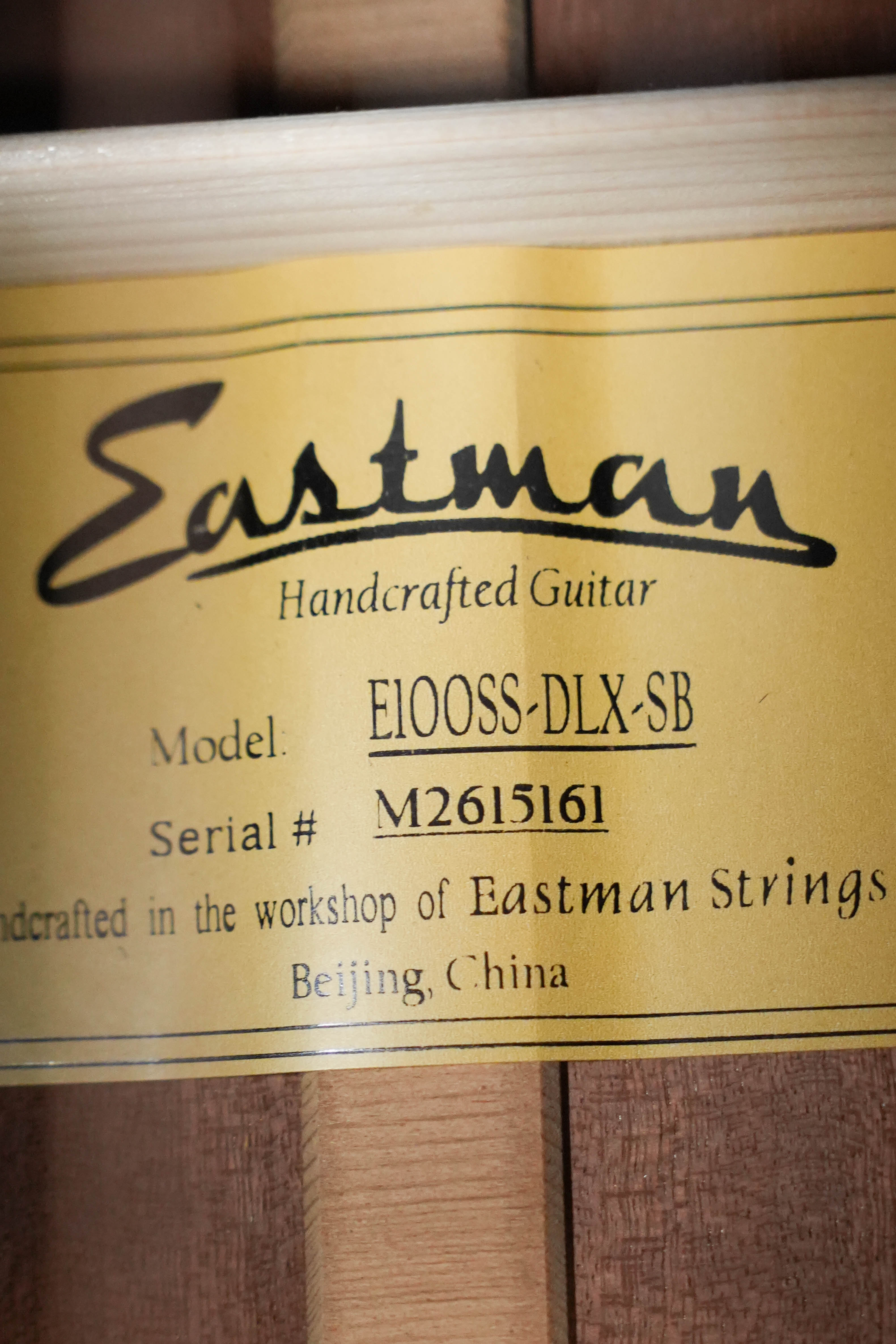 Eastman E1OOSS-DLX-SB Sunburst 00 Acoustic-Electric Guitar w/Fishman Pickup #5161