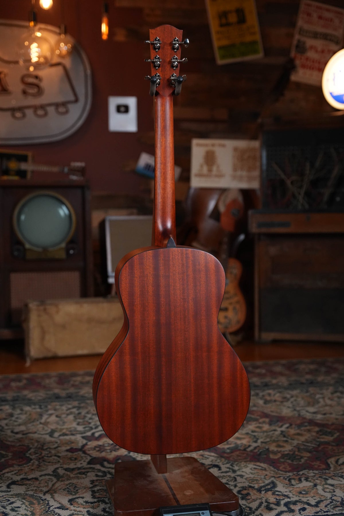 Eastman E1OOSS-SB Sunburst OO Slope Shoulder Acoustic Guitar #7484