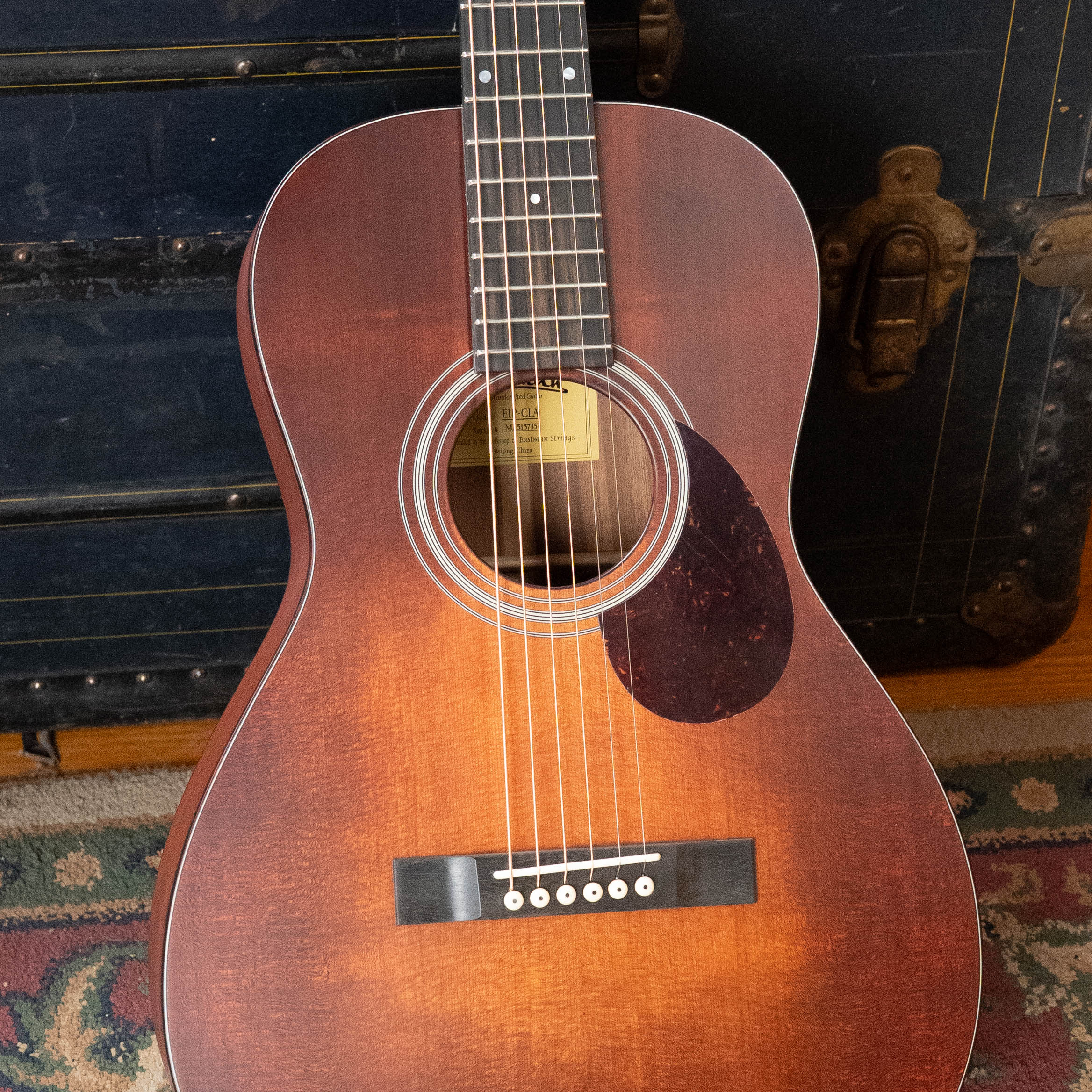 Eastman E1P-CLA Sitka/Sapele Classic Finish Parlor Acoustic Guitar #5735
