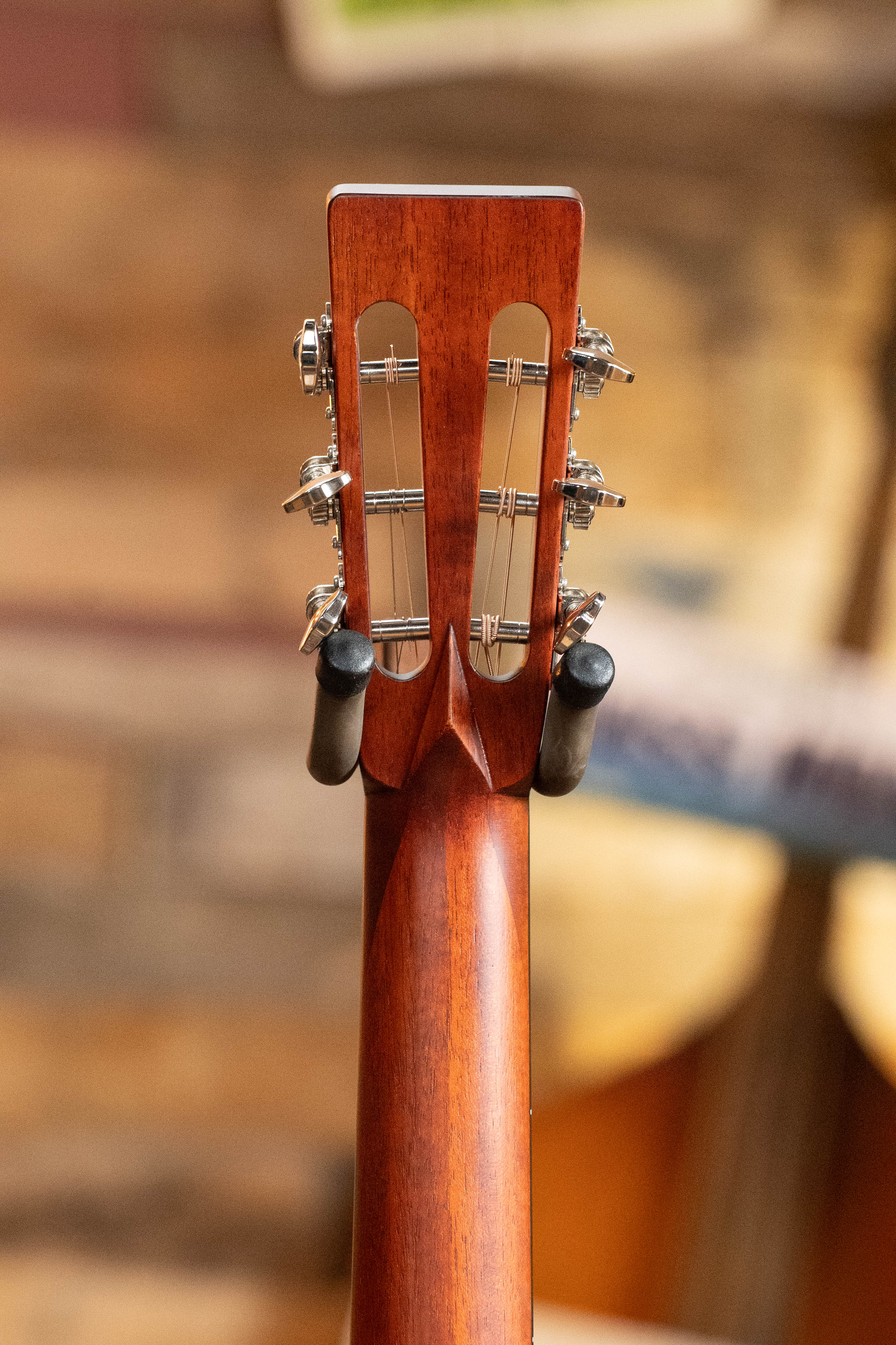 Eastman E1P-CLA Sitka/Sapele Classic Finish Parlor Acoustic Guitar #5735