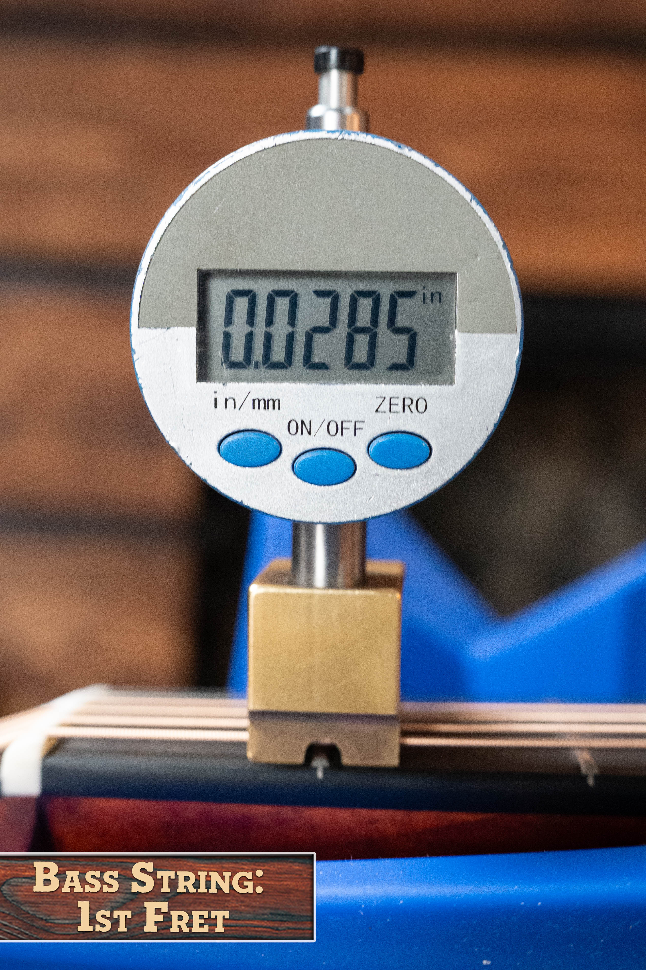 Eastman E1P-CLA Sitka/Sapele Classic Finish Parlor Acoustic Guitar #5735