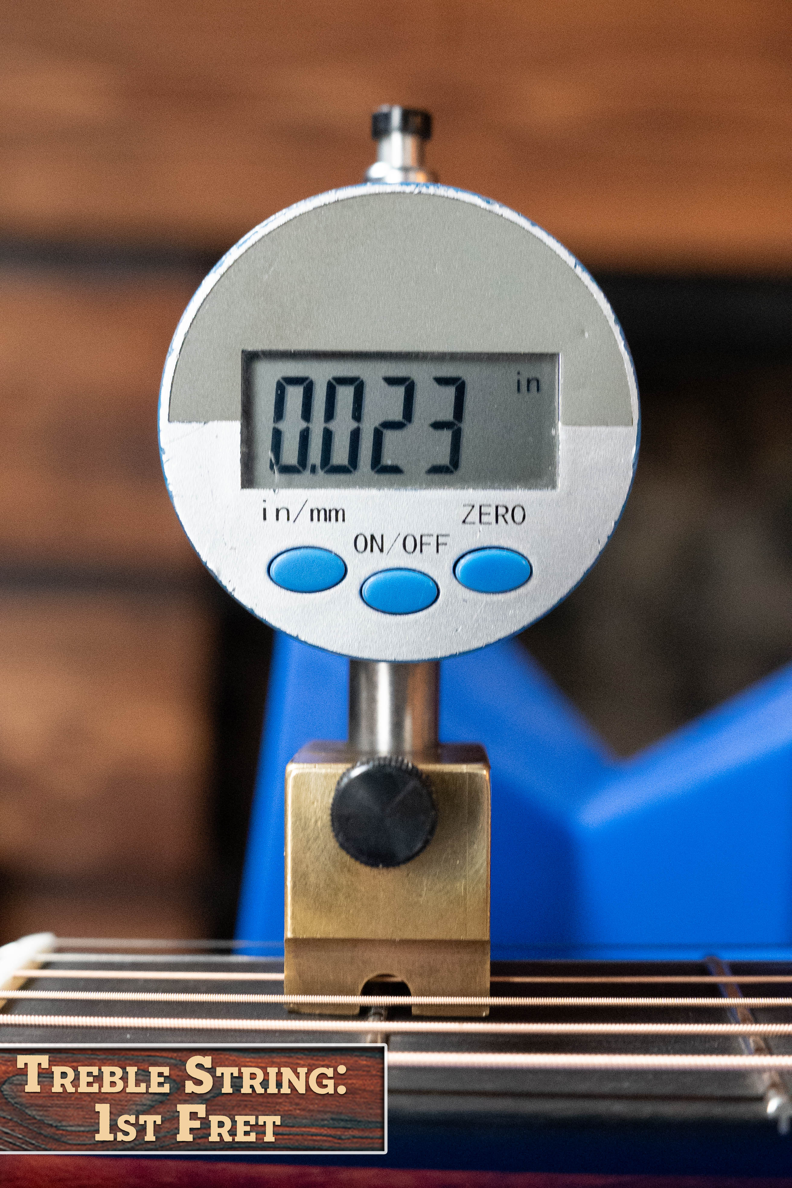 Eastman E1P-CLA Sitka/Sapele Classic Finish Parlor Acoustic Guitar #5735