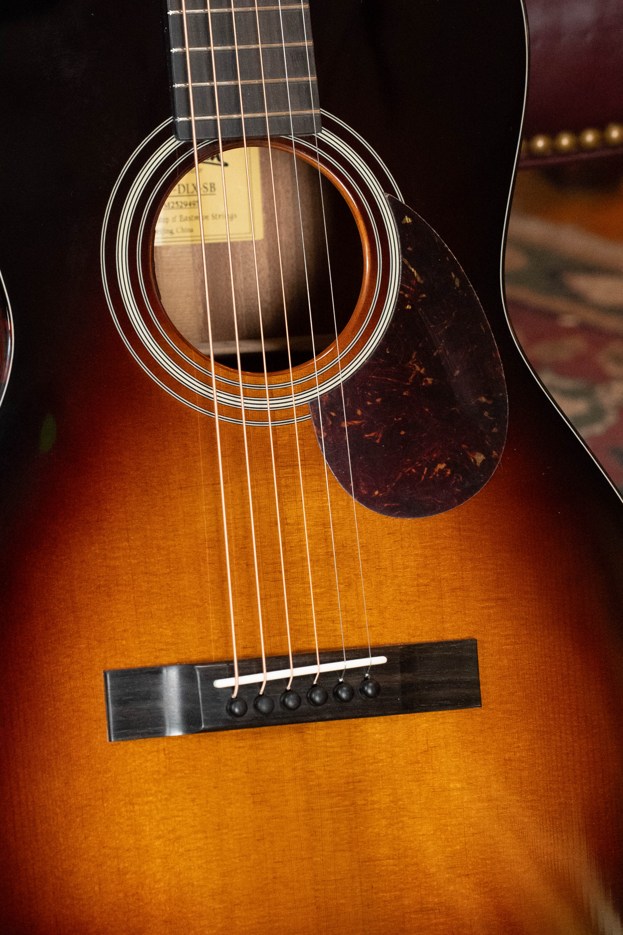 Eastman E1P-DLX-SB Sitka/Sapele Sunburst Parlor Guitar w/Fishman Pickup #9497