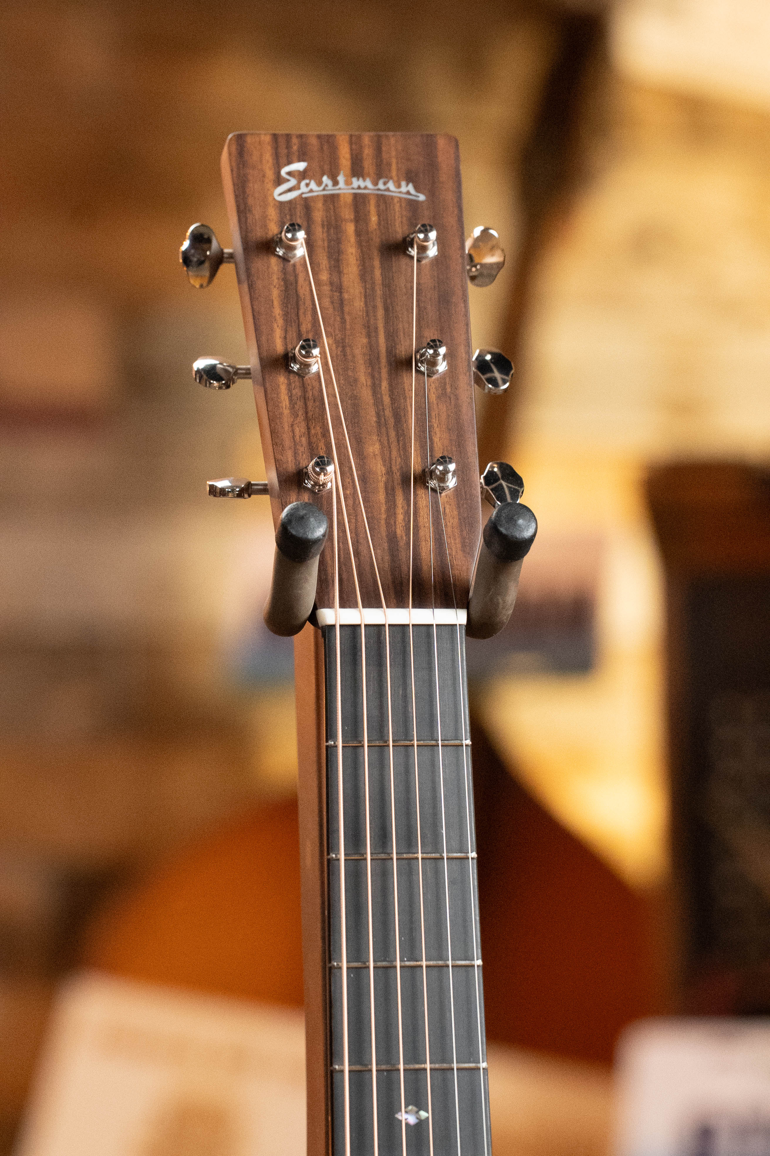 Eastman E20D-TC Thermo-Cured Adirondack/Rosewood Dreadnought Acoustic Guitar #2156