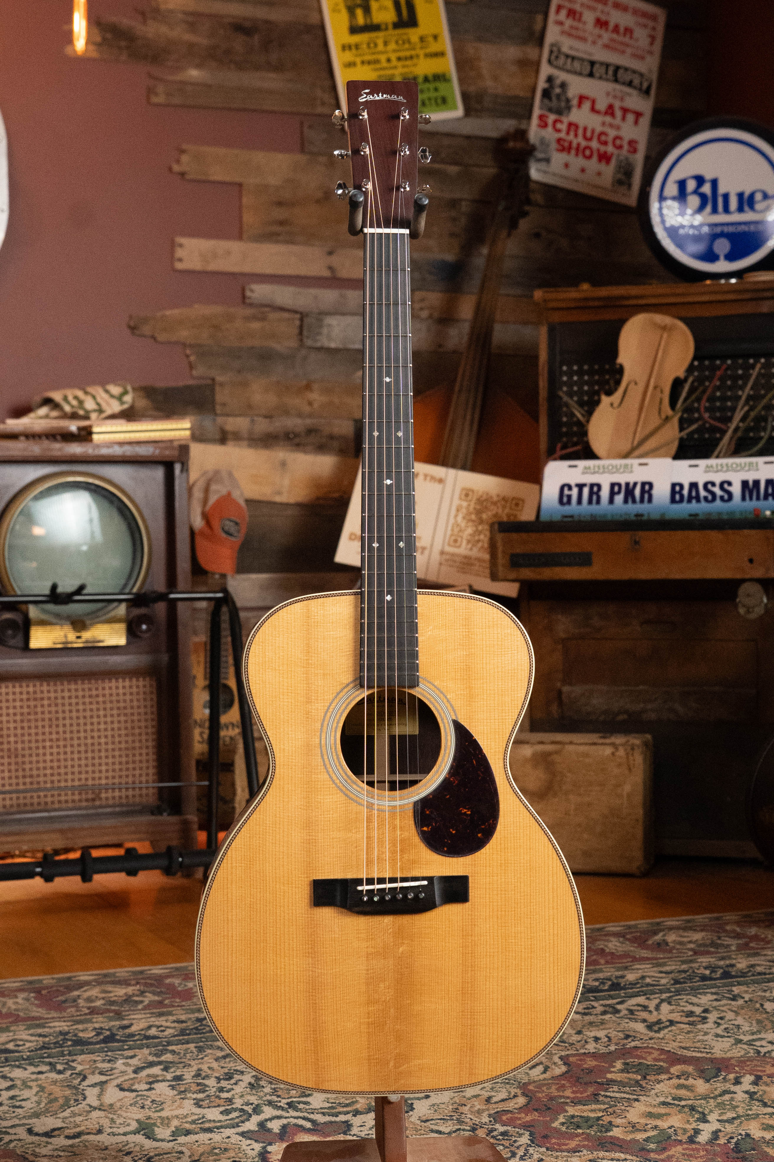 Eastman E20OM-MR-TC Thermo-Cured Adirondack/Madagascar Rosewood Orchestra Model Acoustic Guitar #9591