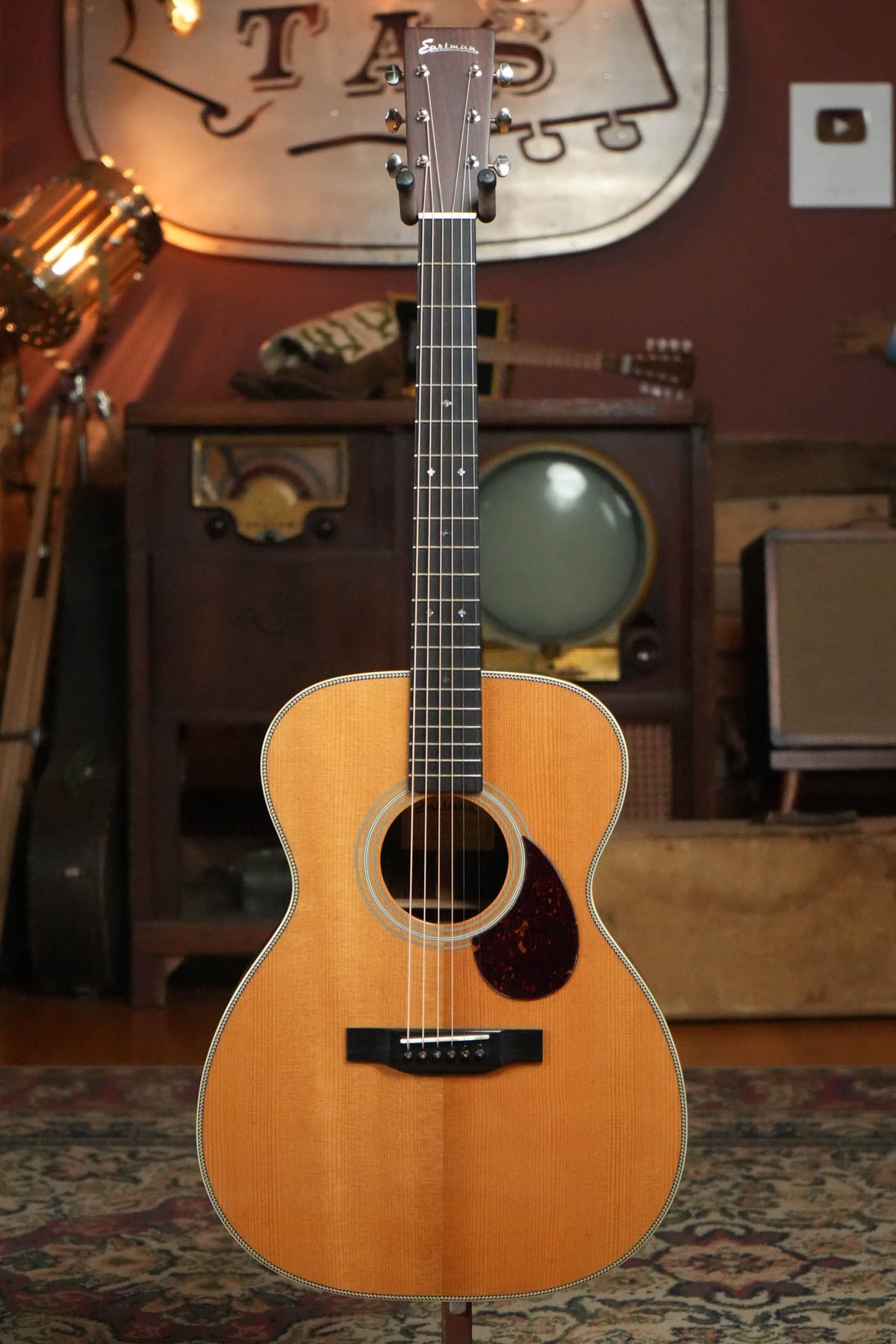 Bourgeois OMSIG-SB/TS Touchstone Signature Torrefied Alaskan Sitka/Madagascar Rosewood Sunburst Orchestra Model Acoustic Guitar #6225
