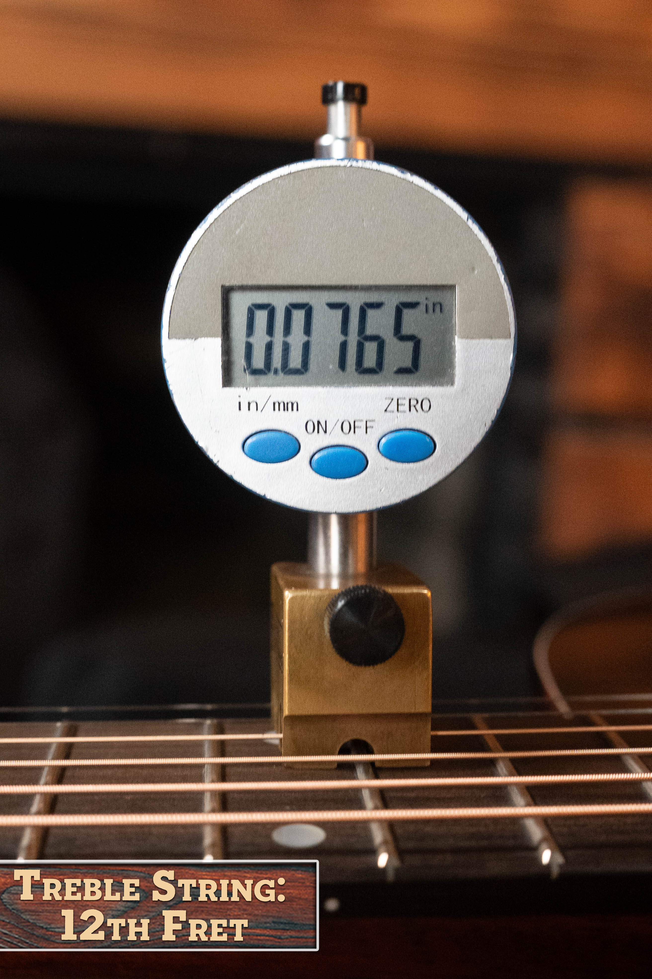 Eastman E2D-DLX-SB Cedar/Sapele Sunburst Dreadnought Guitar w/Fishman Pickup #5778