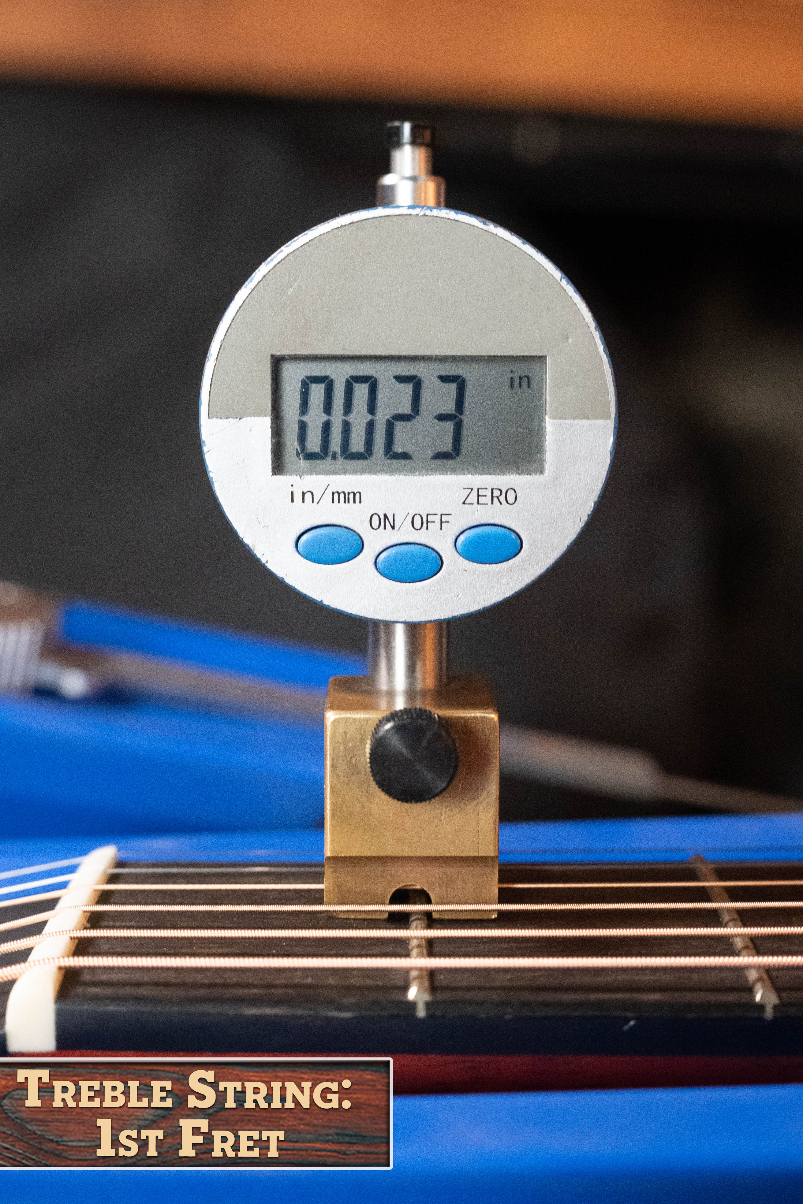 Eastman E2D-DLX-SB Cedar/Sapele Sunburst Dreadnought Guitar w/Fishman Pickup #5780