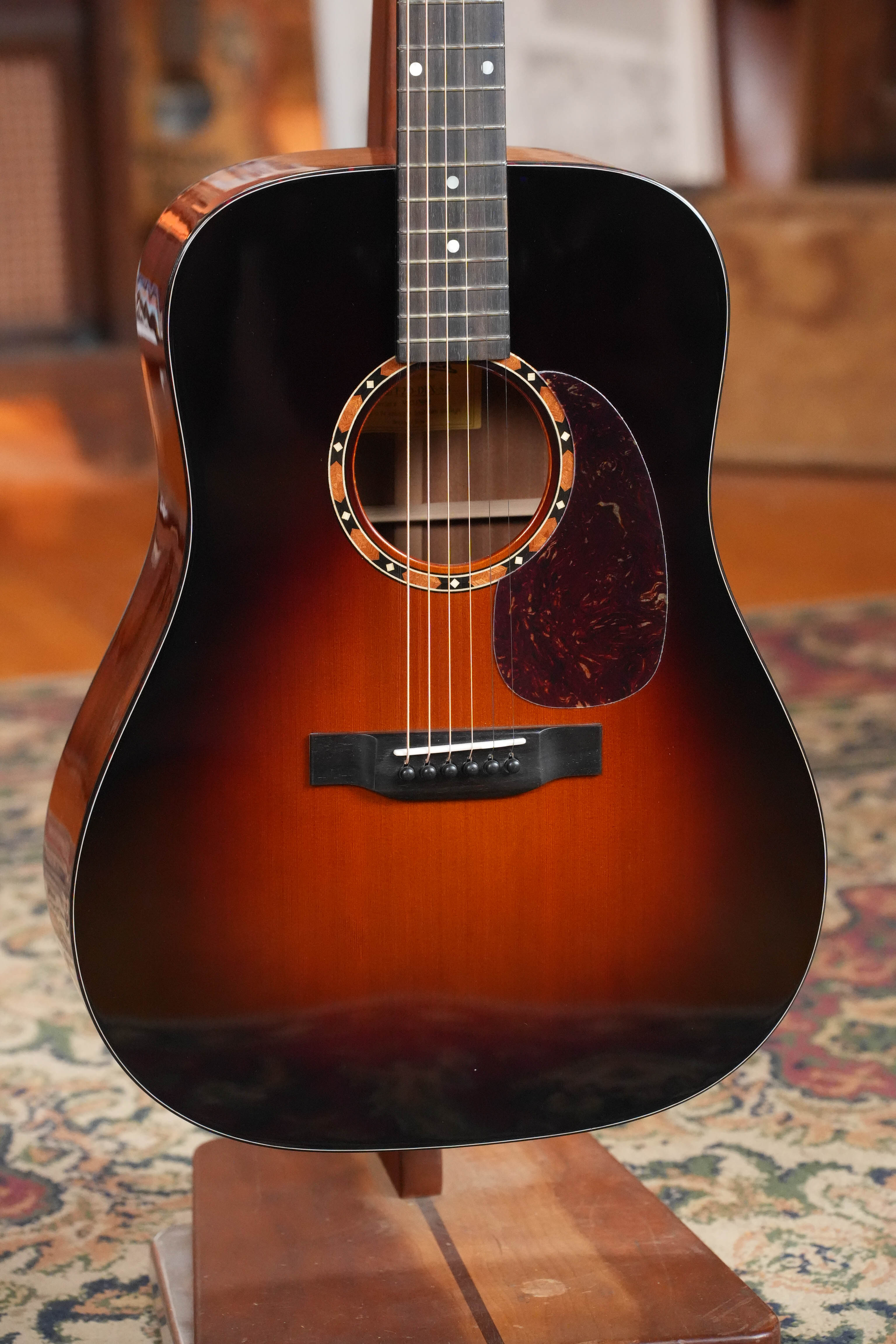 Eastman E2D-DLX-SB Cedar/Sapele Sunburst Dreadnought Guitar w/Fishman Pickup #5889