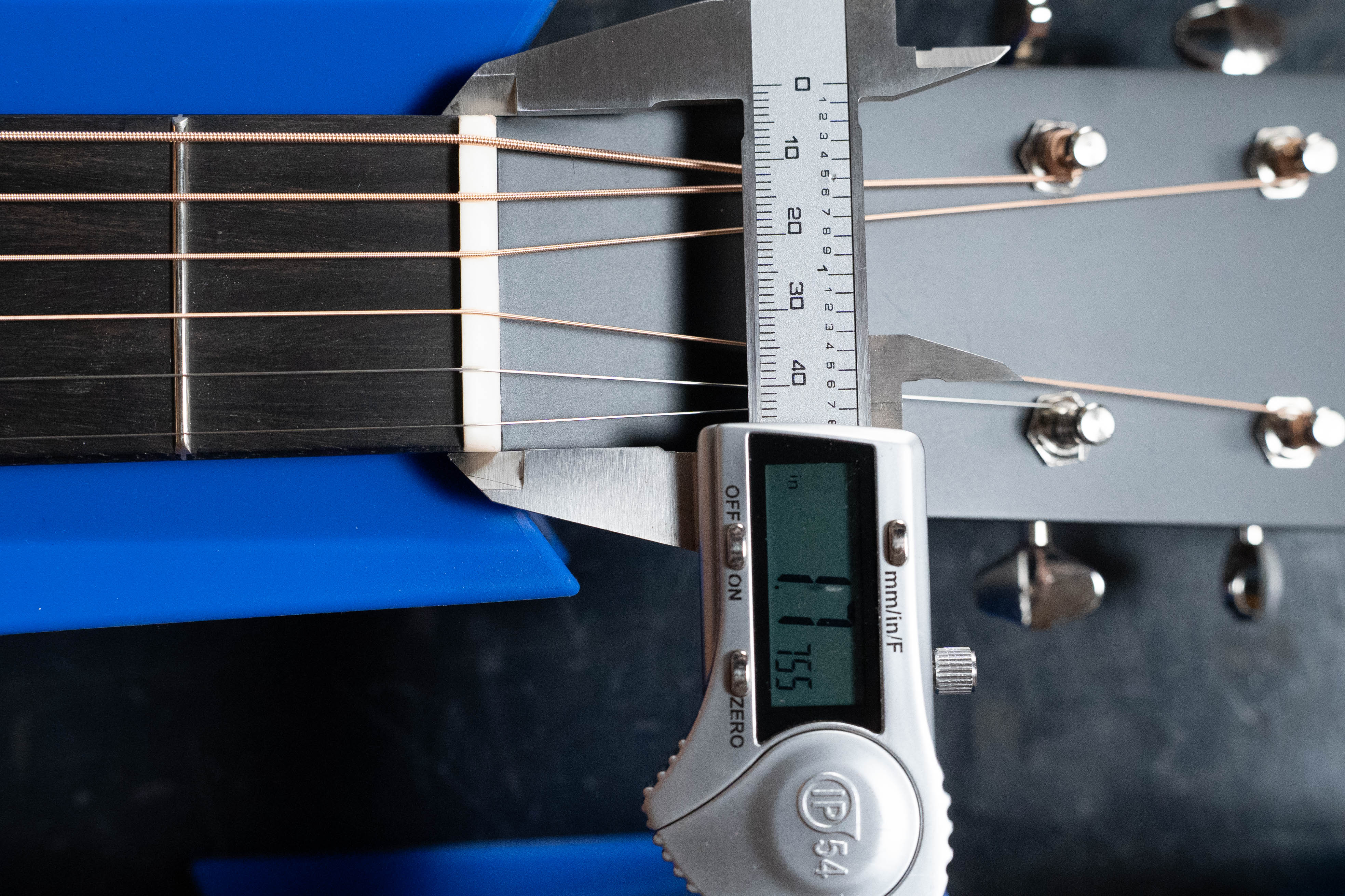 Eastman E2D Cedar/Sapele Dreadnought Acoustic Guitar #6418