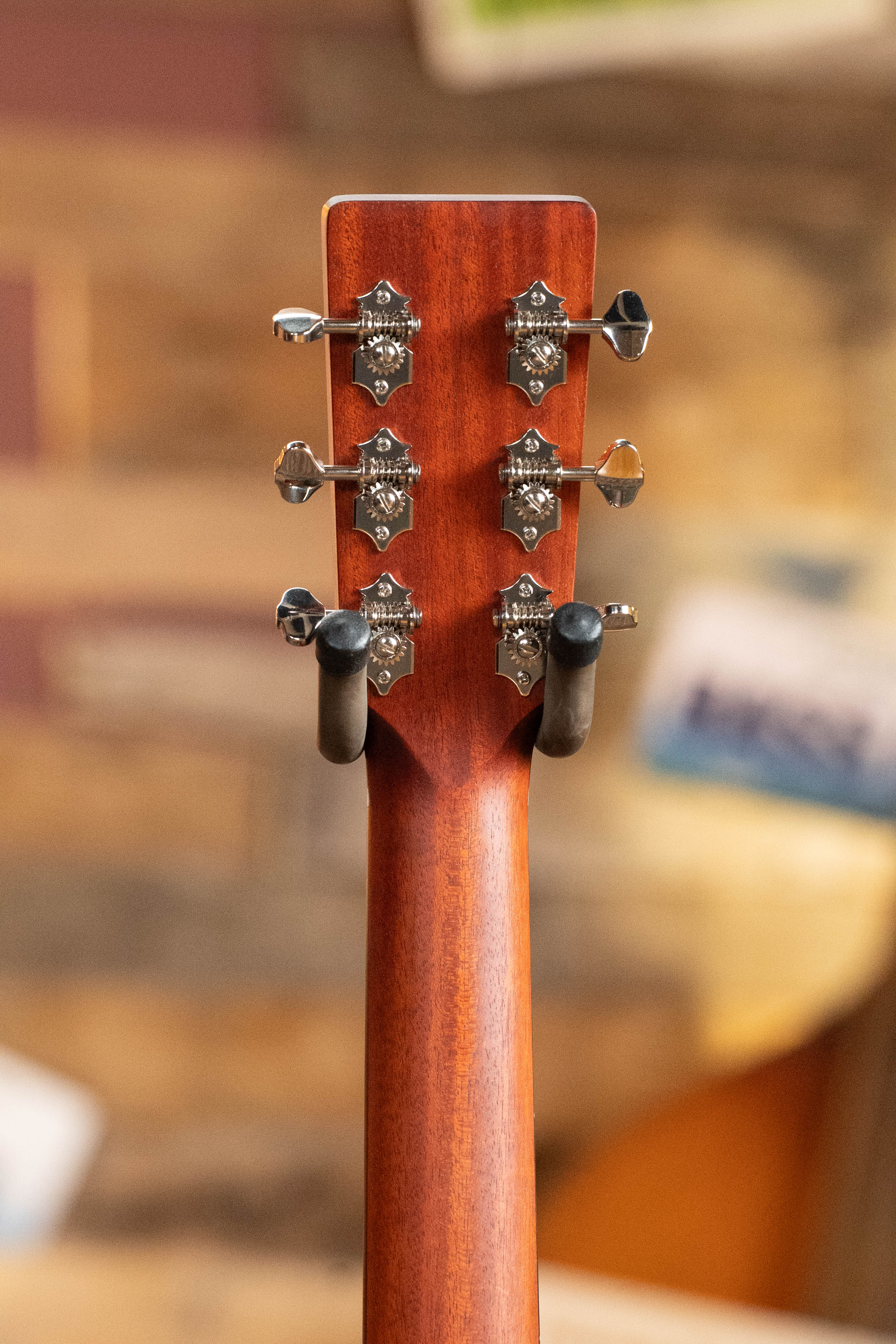 Eastman E2OM Cedar/Sapele Orchestra Model Acoustic Guitar #6694