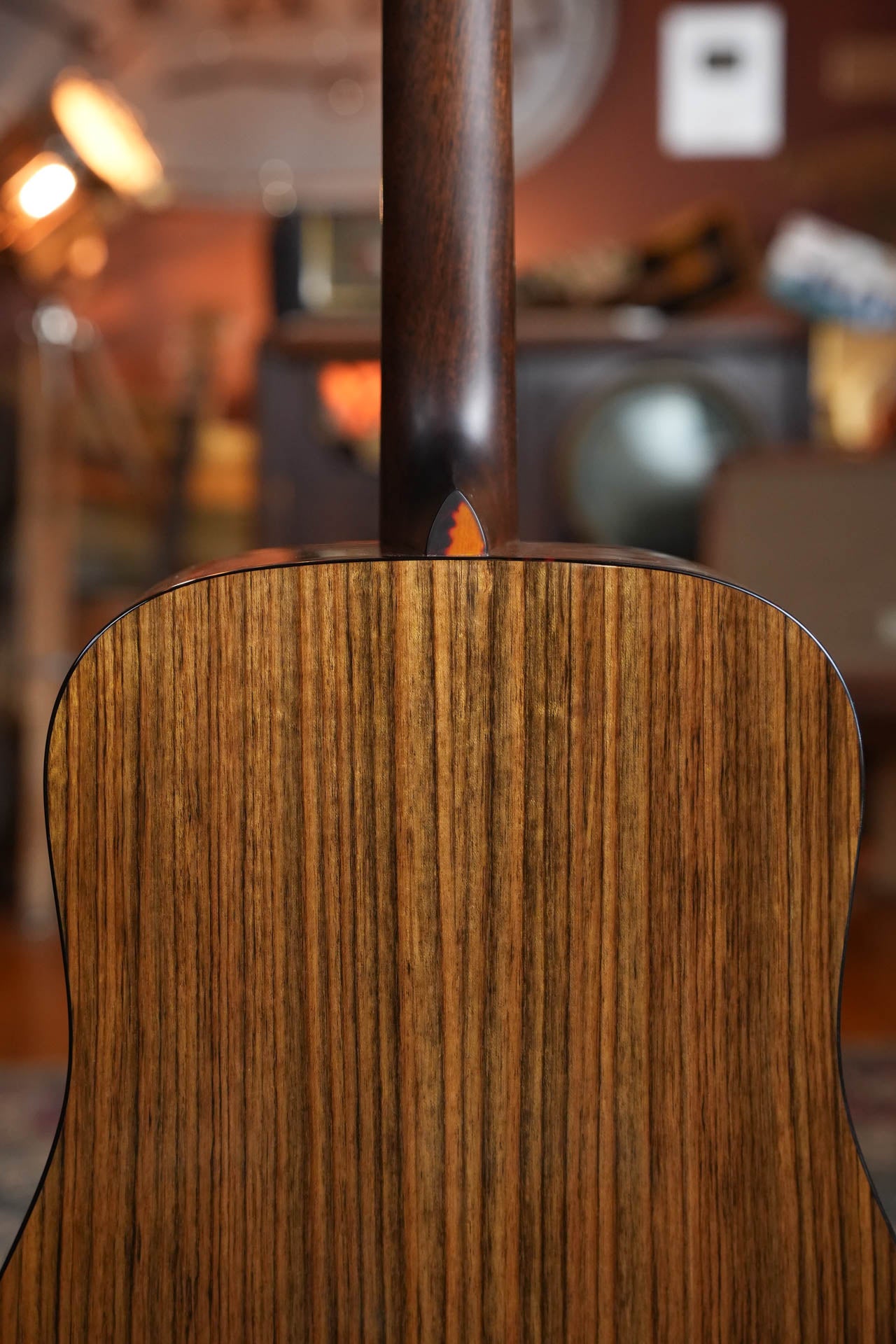 Eastman E3D-DLX Dreadnought Guitar w/Pickup #1722