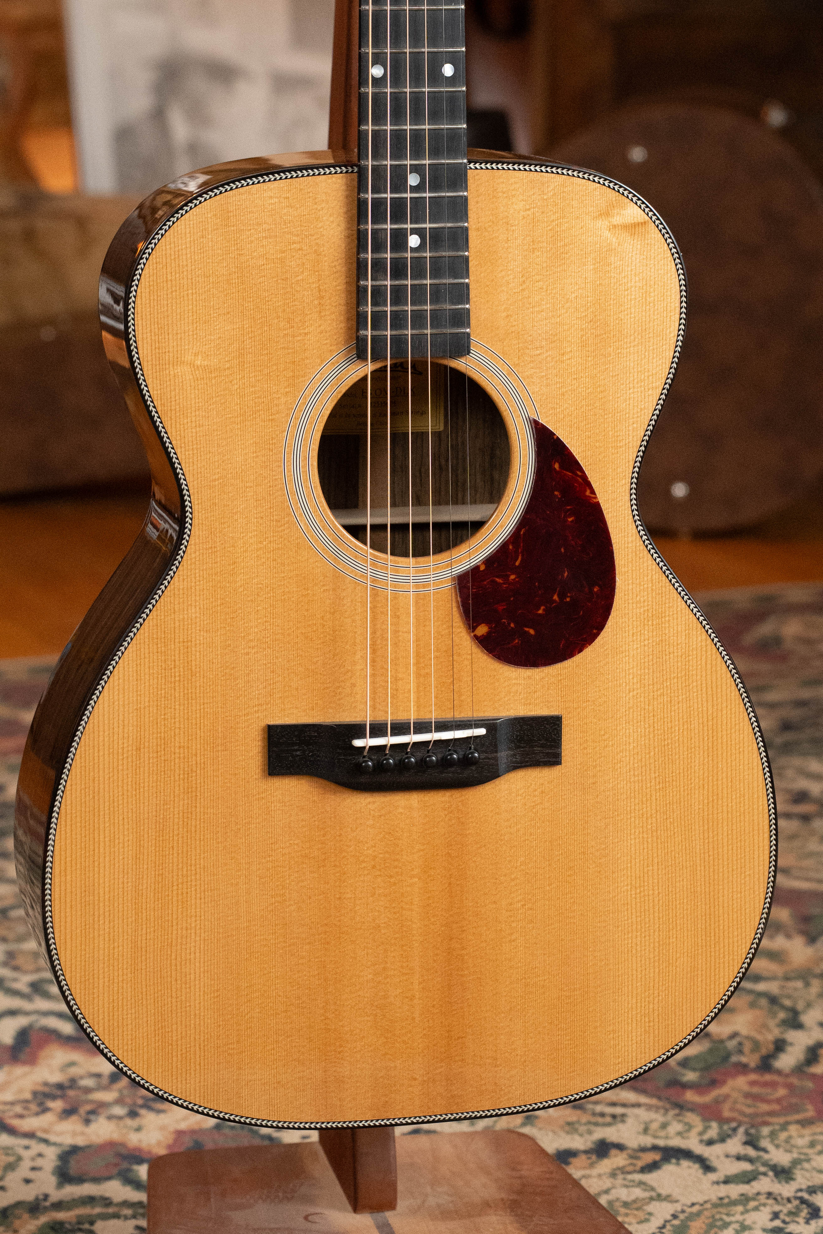 Eastman E3OM-DLX Sitka/Ovangkol Acoustic Guitar w/ Fishman Pickup #5604