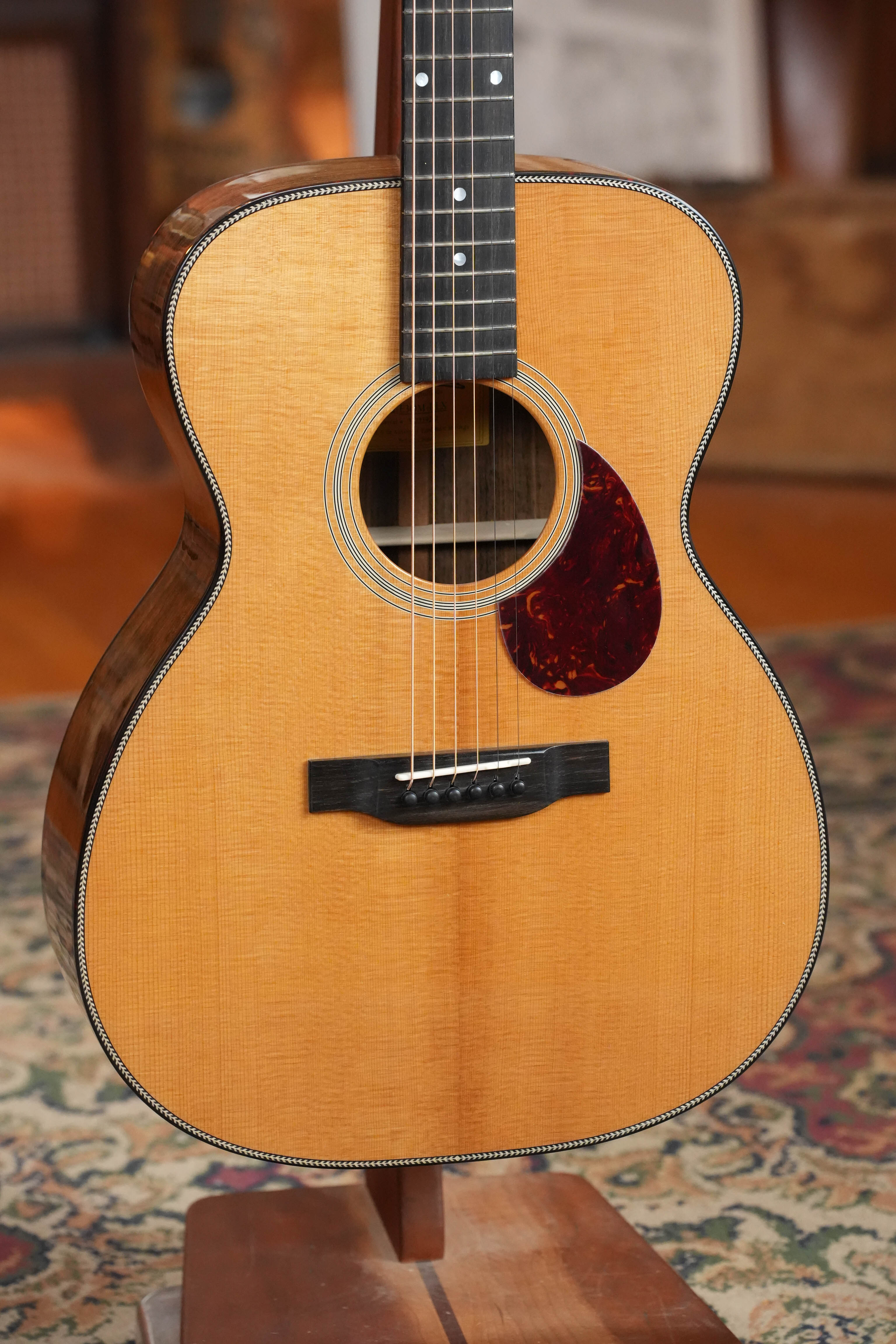 Eastman E3OM-DLX Sitka/Ovangkol Acoustic Guitar w/ Fishman Pickup #9222