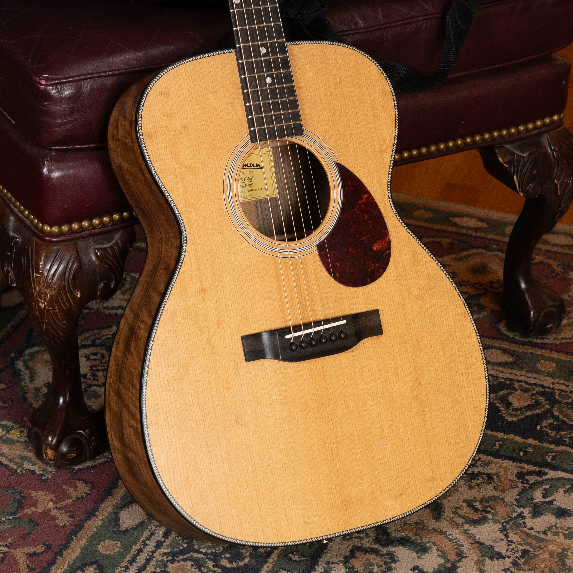 Eastman E3OME Sitka/Ovangkol Acoustic Guitar w/ Fishman Pickup #2033