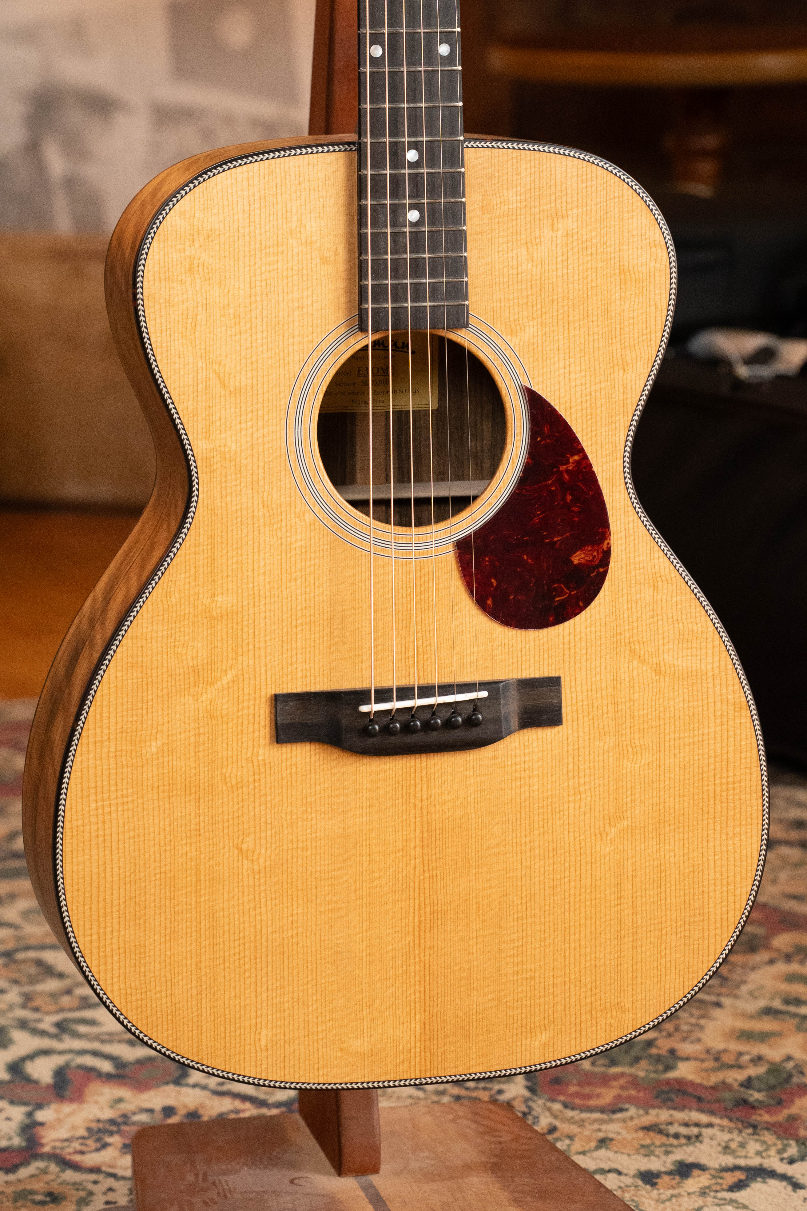 Eastman E3OME Sitka/Ovangkol Acoustic Guitar w/ Fishman Pickup #2033