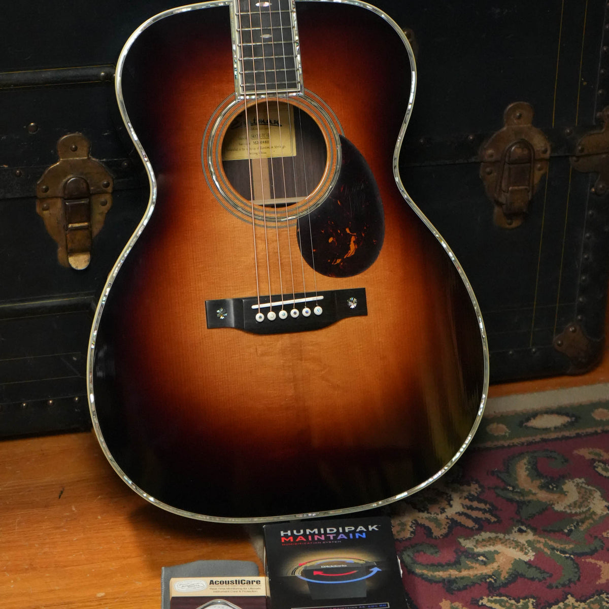 Eastman E40OM-TC-SB Orchestra Model Sunburst Acoustic Guitar #4401