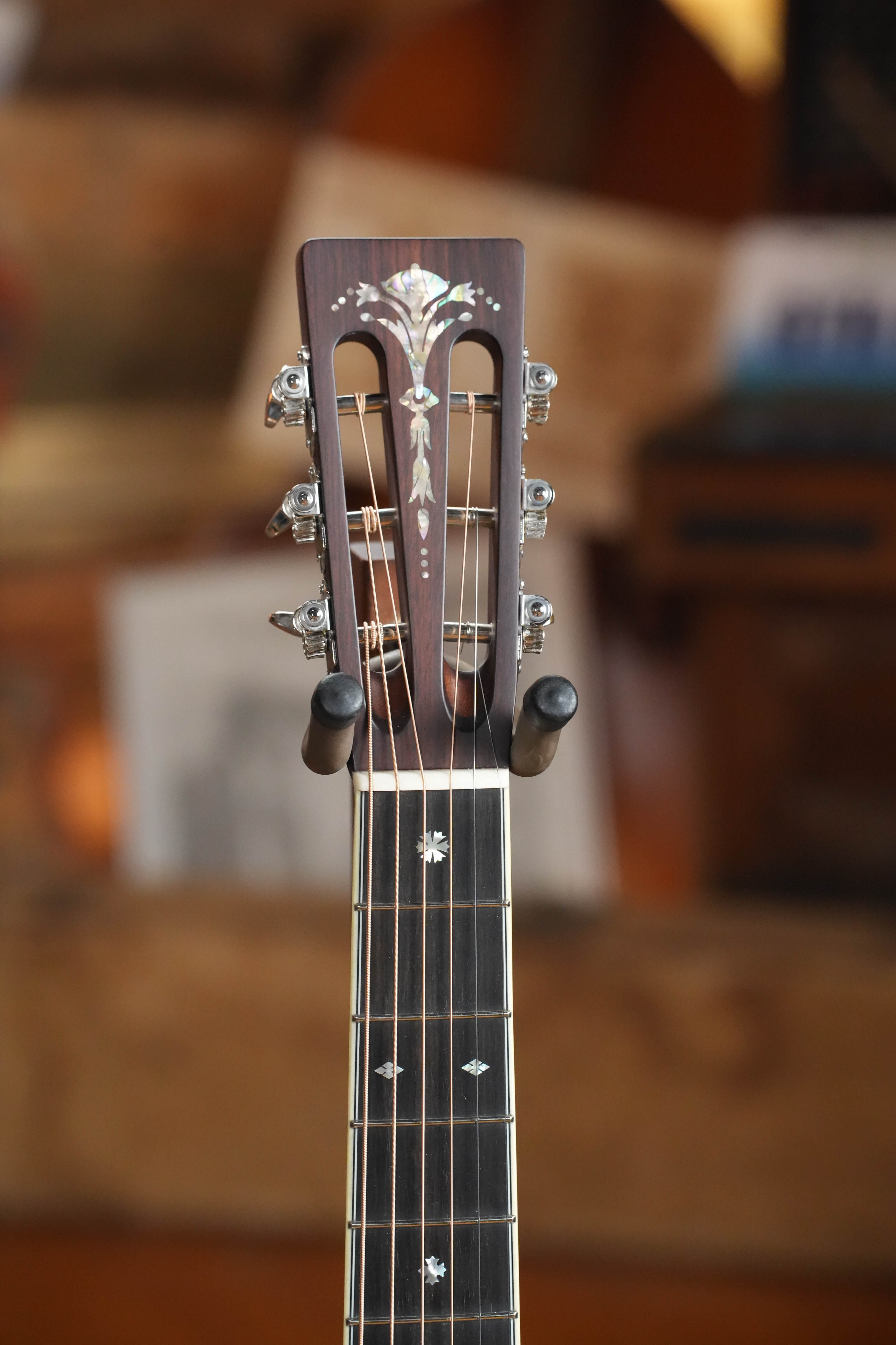 Eastman E40OO-TC Natural Gloss Finish OO Acoustic Guitar #3457