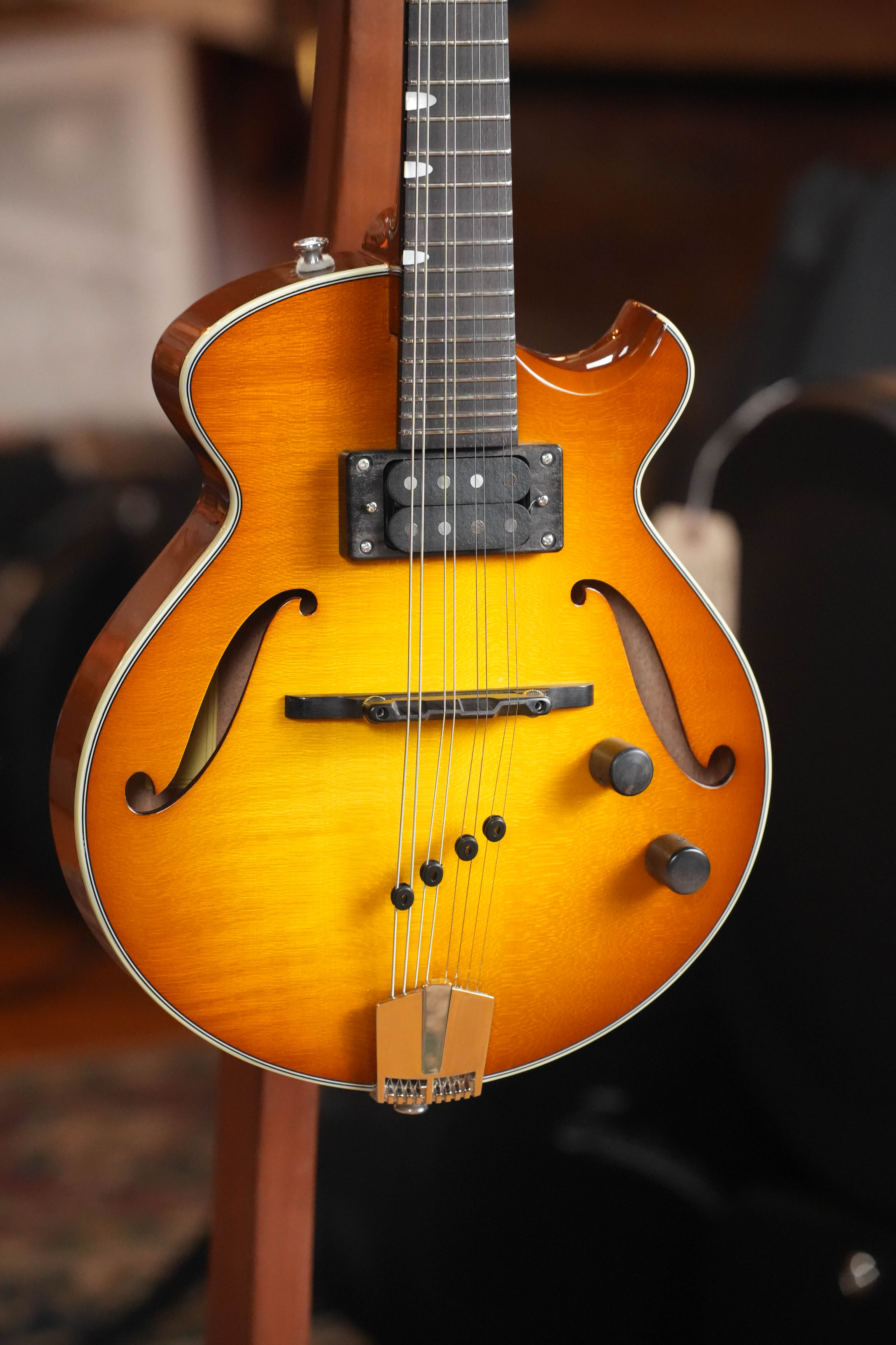 Eastman ER-M-GB Goldburst El Rey Mandolin #0211