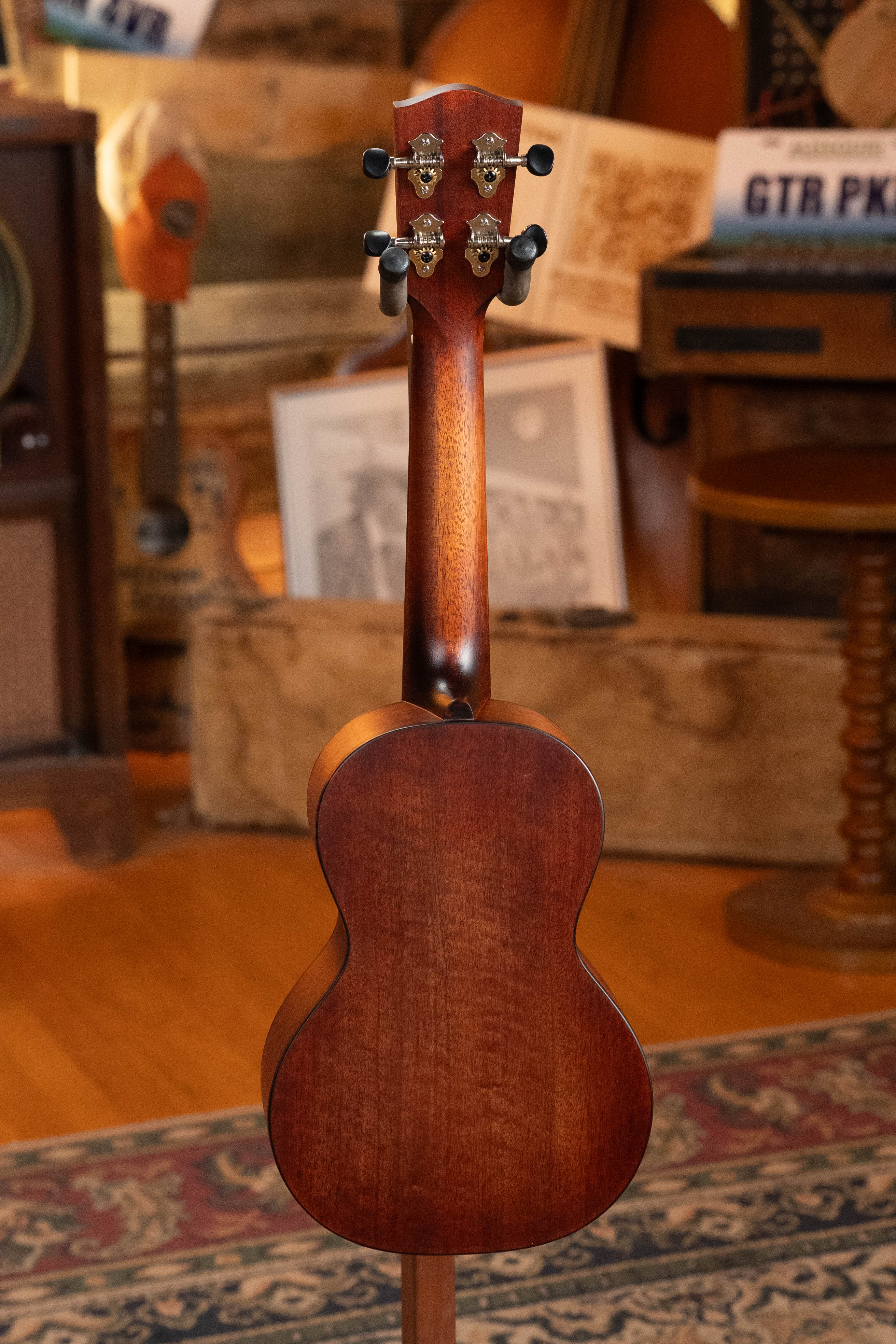 Eastman EU1-C Sitka/Ovangkol Concert Ukulele #1180