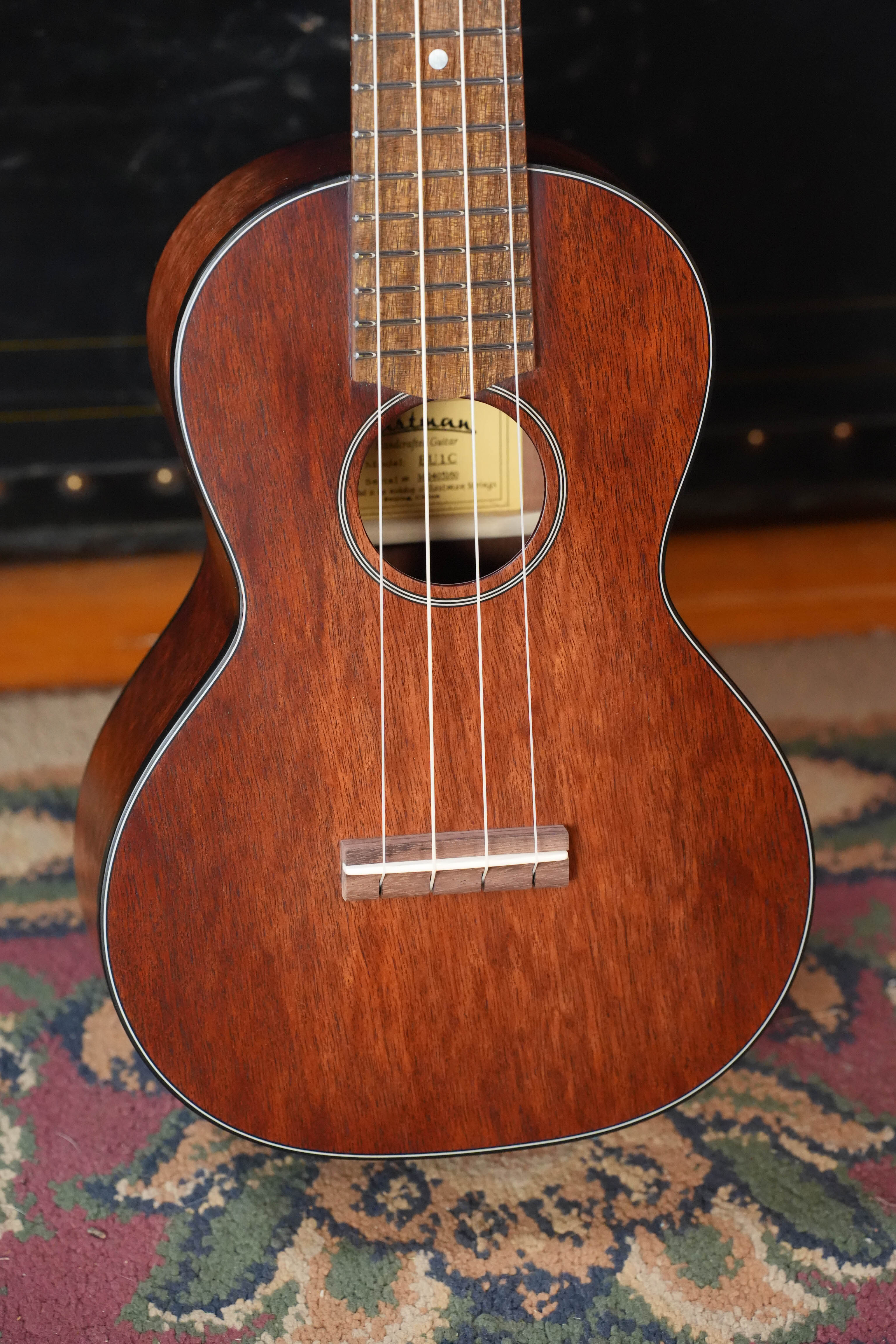 Eastman EU1-C Sitka/Ovangkol Concert Ukulele #5160