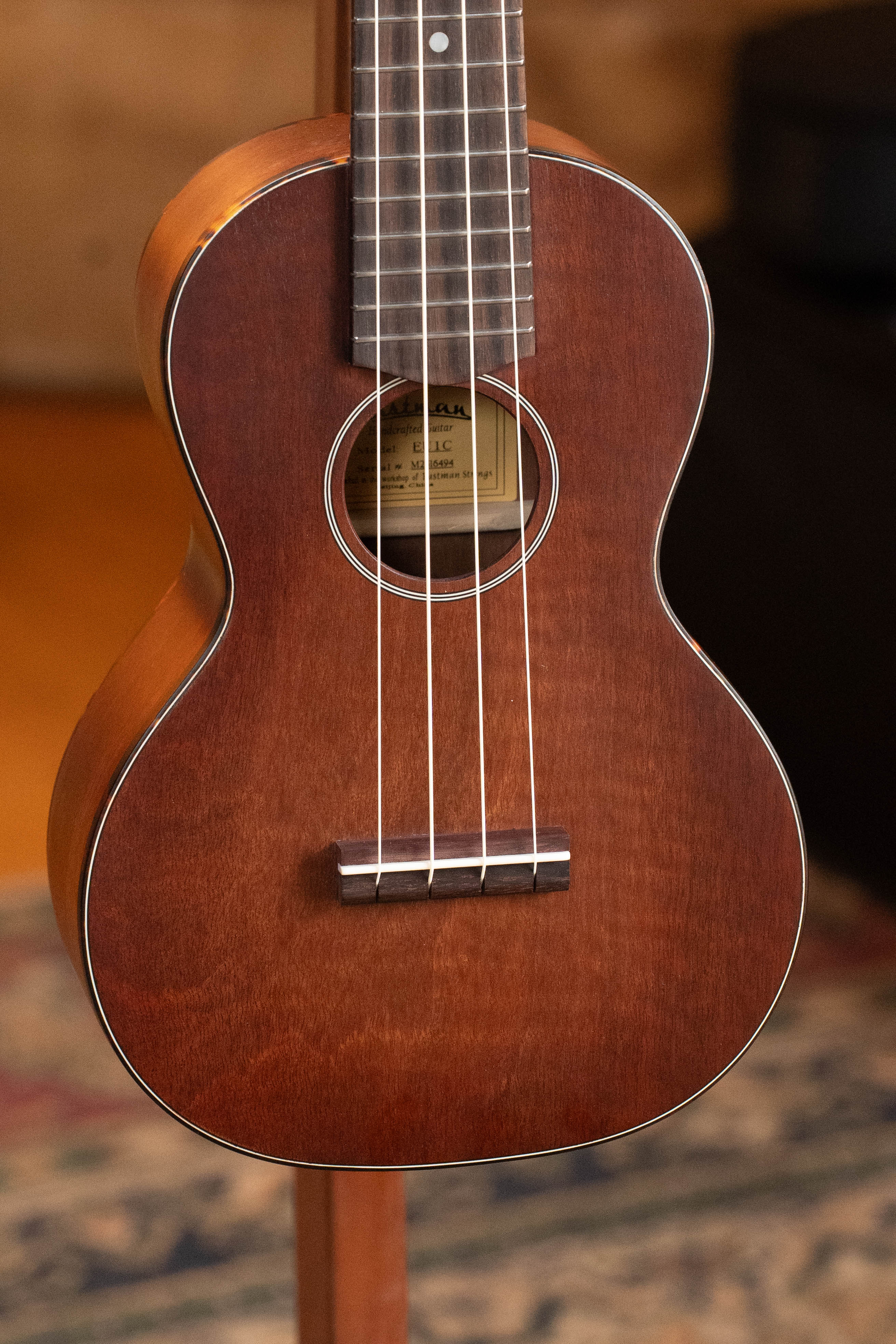 Eastman EU1-C Sitka/Ovangkol Concert Ukulele #6494