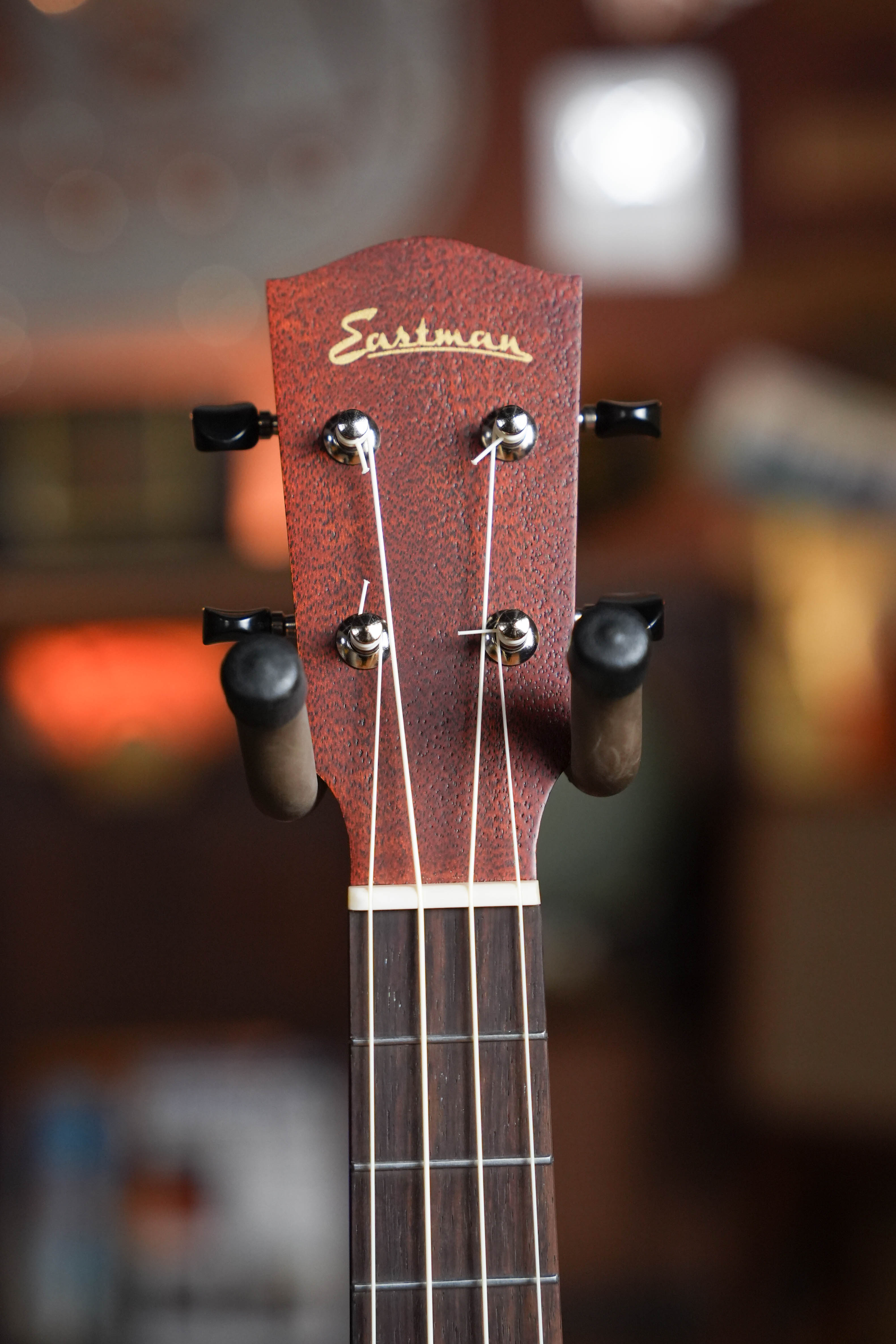 Eastman EU1-T Tenor Ukulele #6352