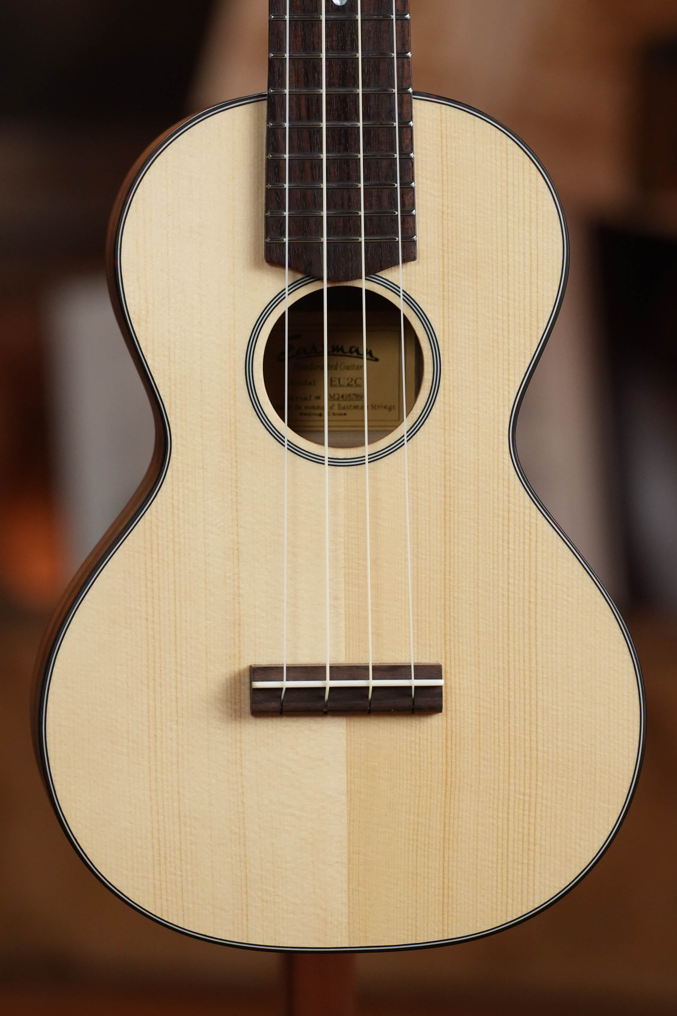 Eastman EU2-C Sitka/Ovangkol Concert Ukulele #6789