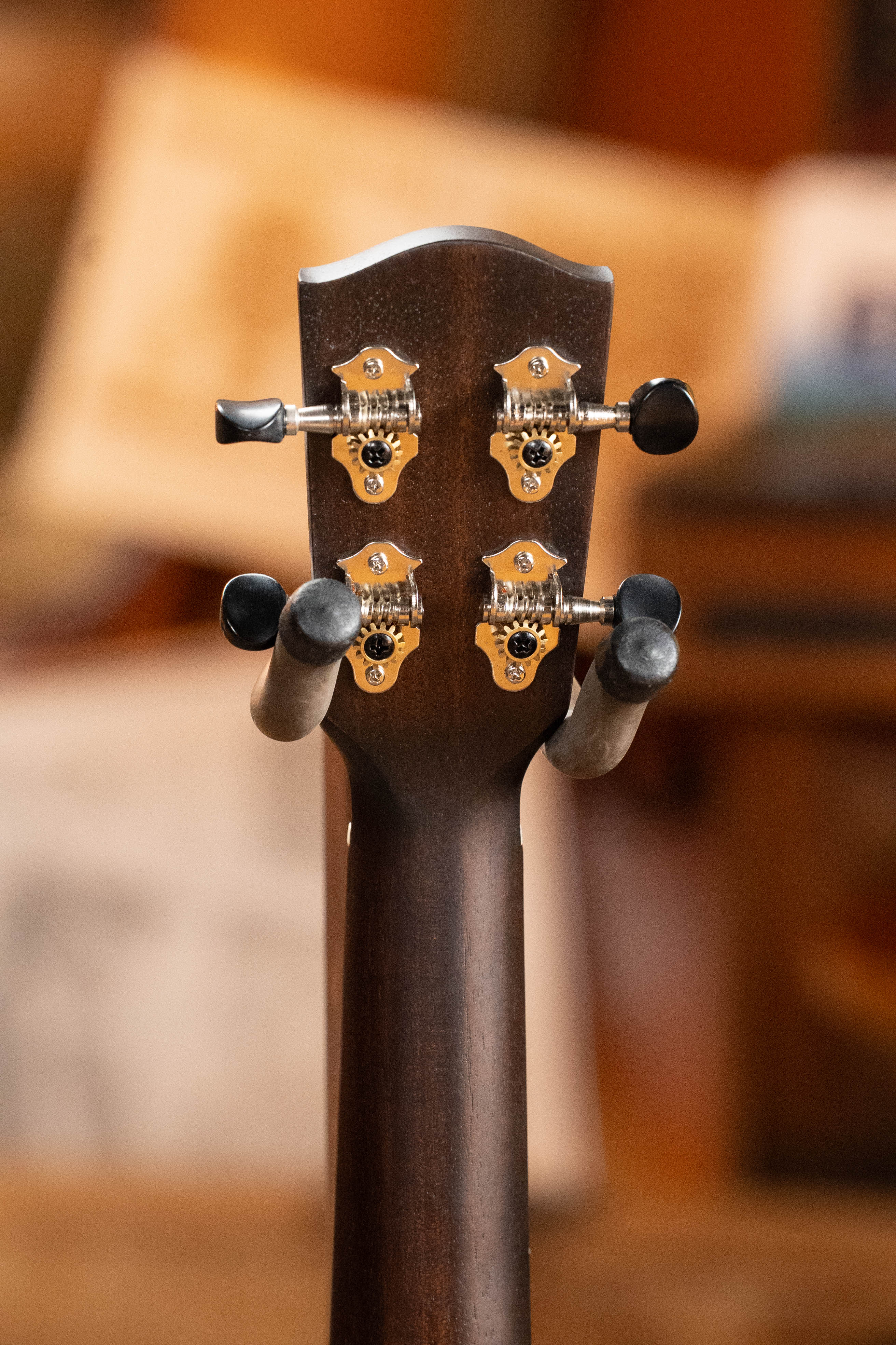 Eastman EU2-C Sitka/Ovangkol Concert Ukulele #6794