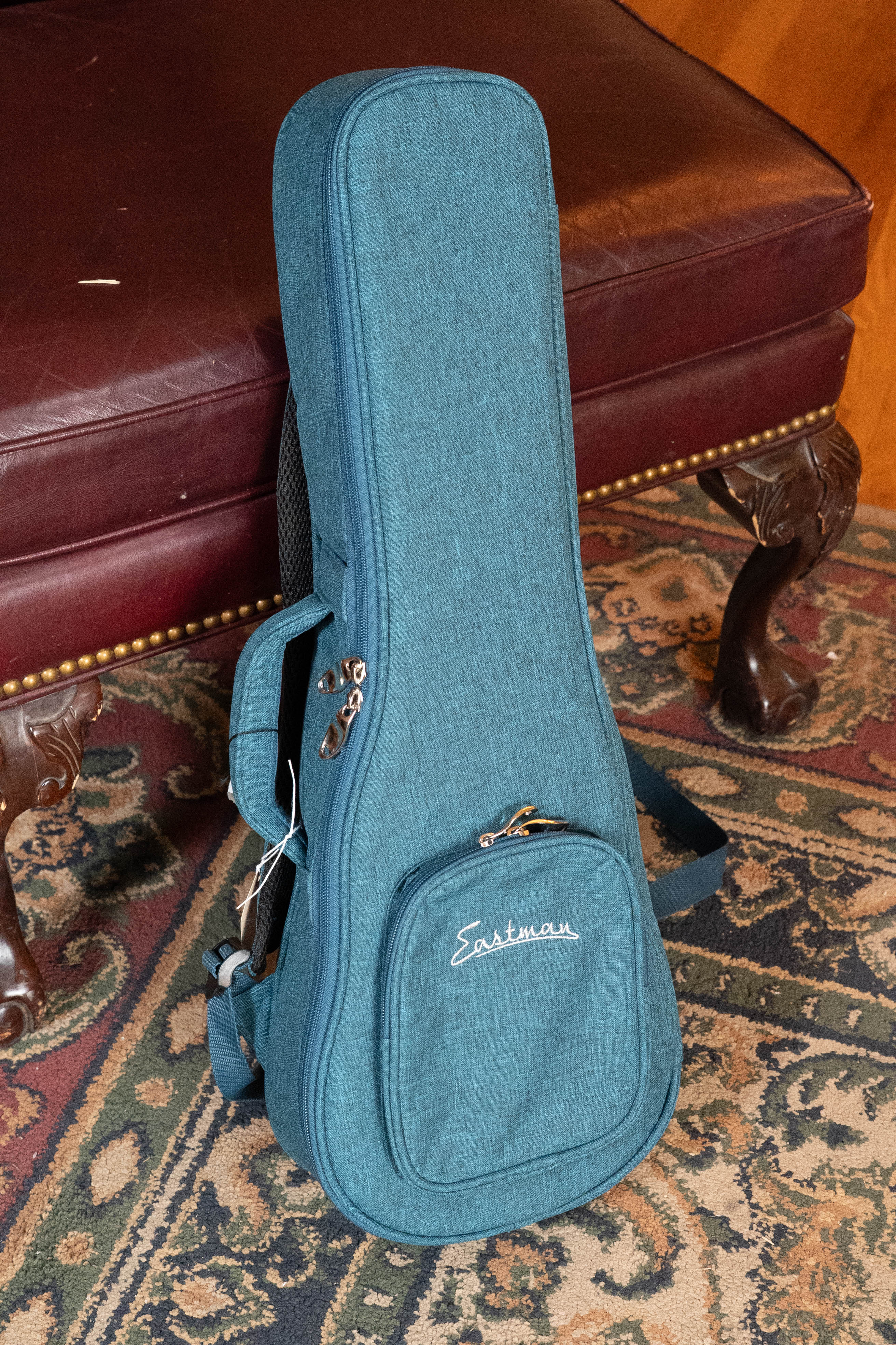 Eastman EU2-C Sitka/Ovangkol Concert Ukulele #6794