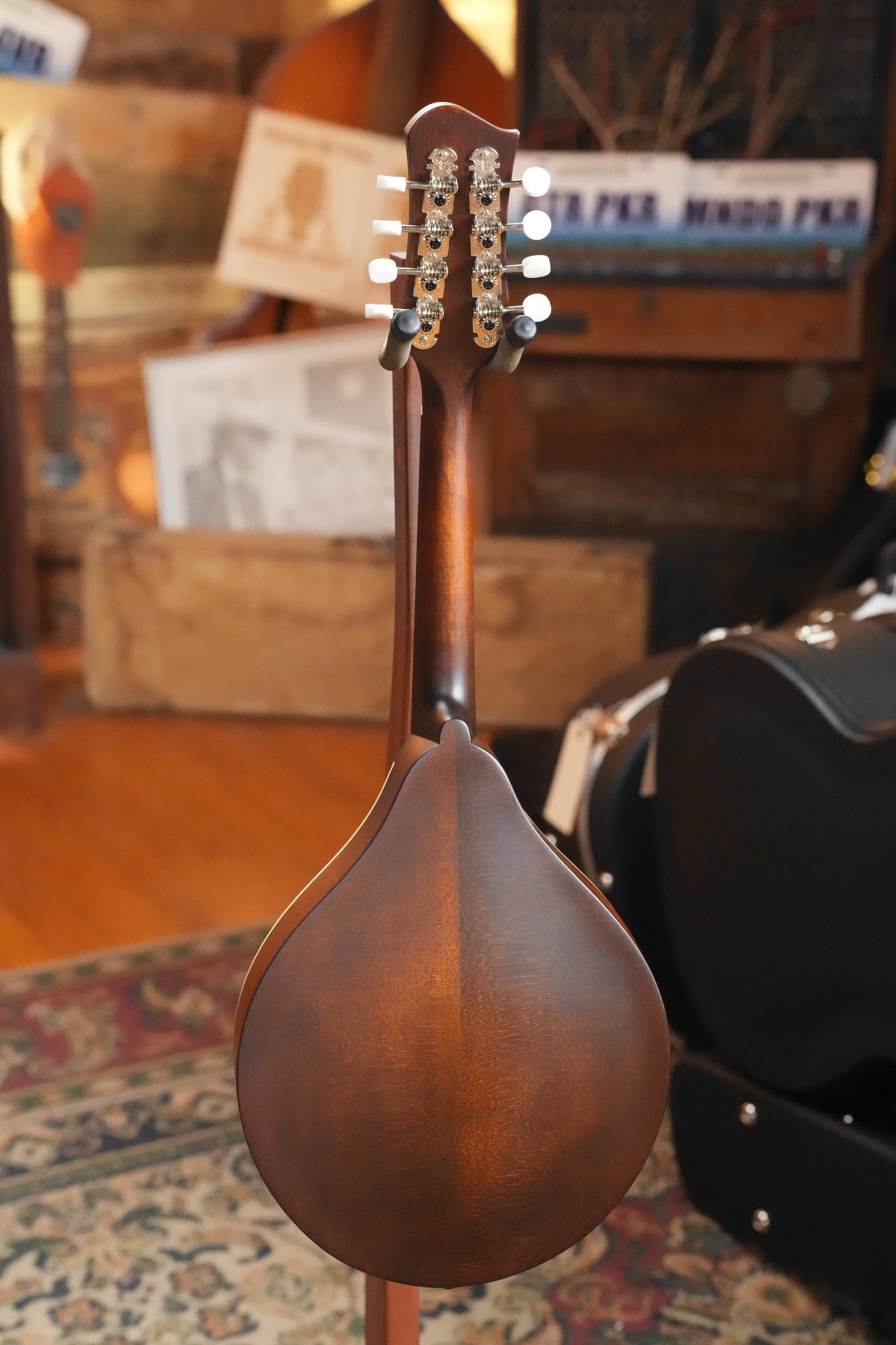 Eastman MD305 A-Style Hand-Carved Mandolin #4481